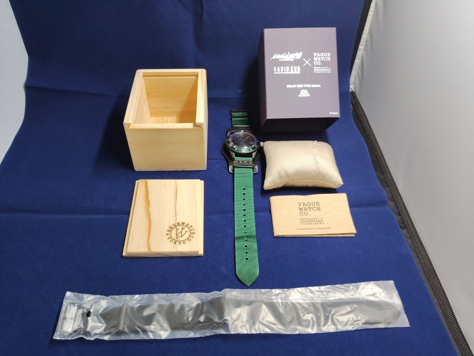 CCSTOYS Mortal Mind Evangelion Unit 01 Figure Radio Eva Vague Watch Limited 100