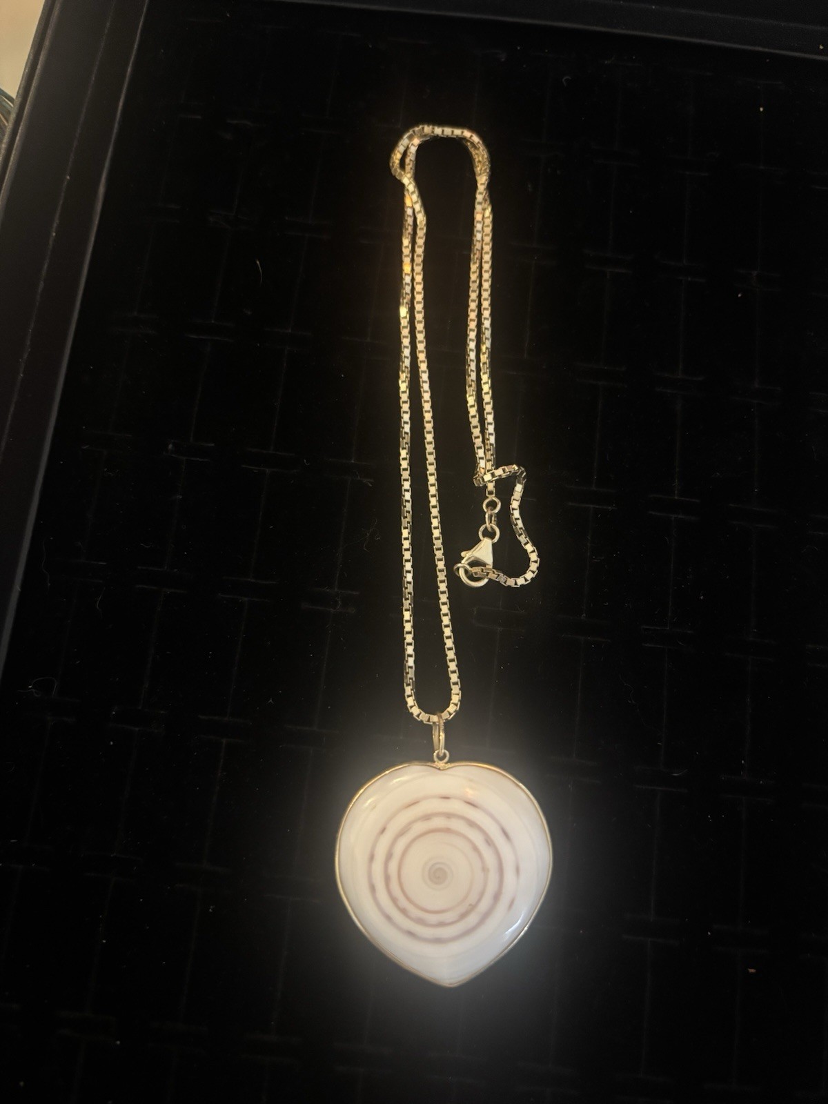 Uno a erre 18k gold Wrapped 70’s Vintage heart shell pendant 14k Chain Unoaerre