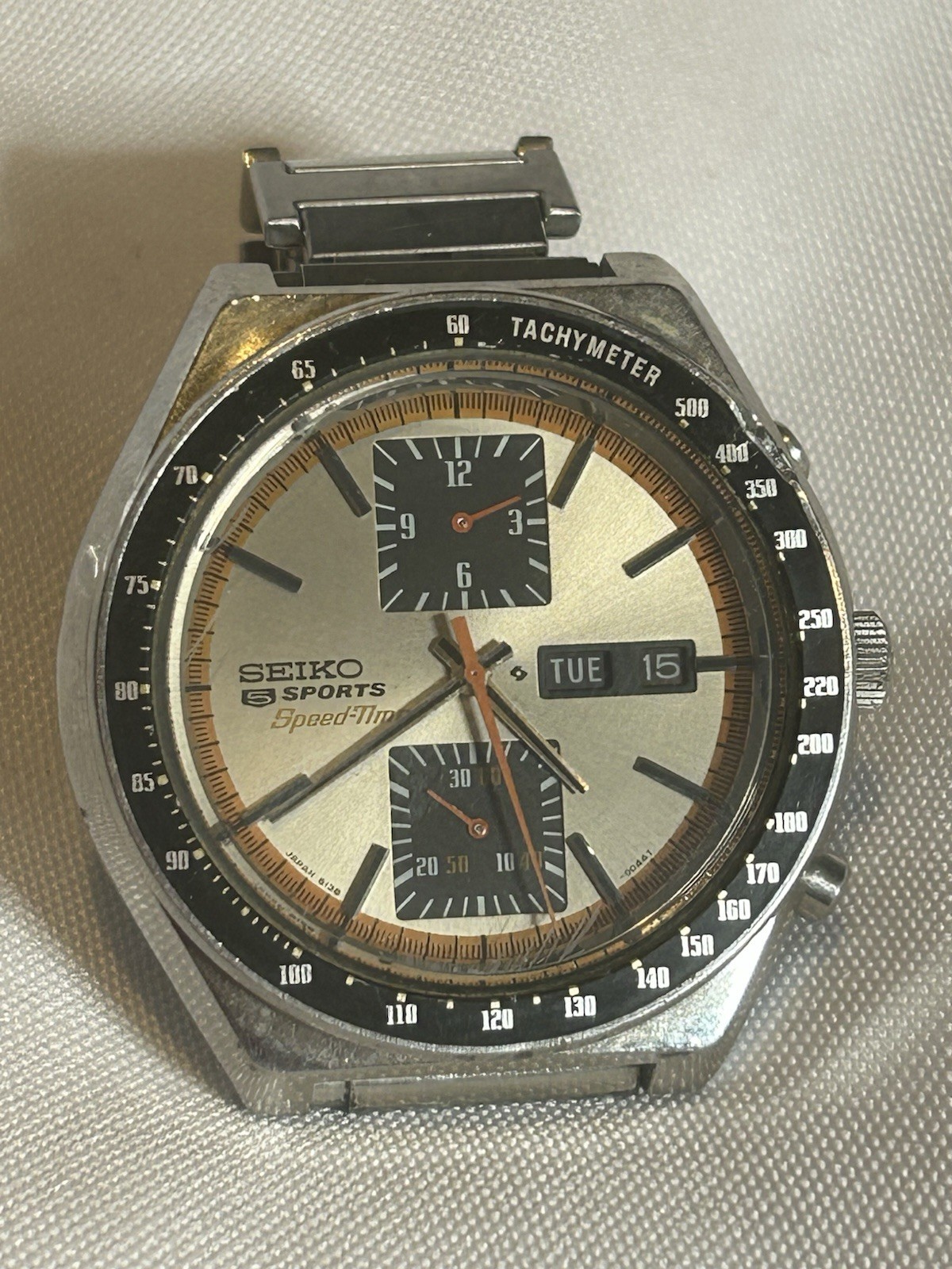 SEIKO 6138-0030 5 Sports Speed-Timer Champagne Dial Chronograph Automatic 1973