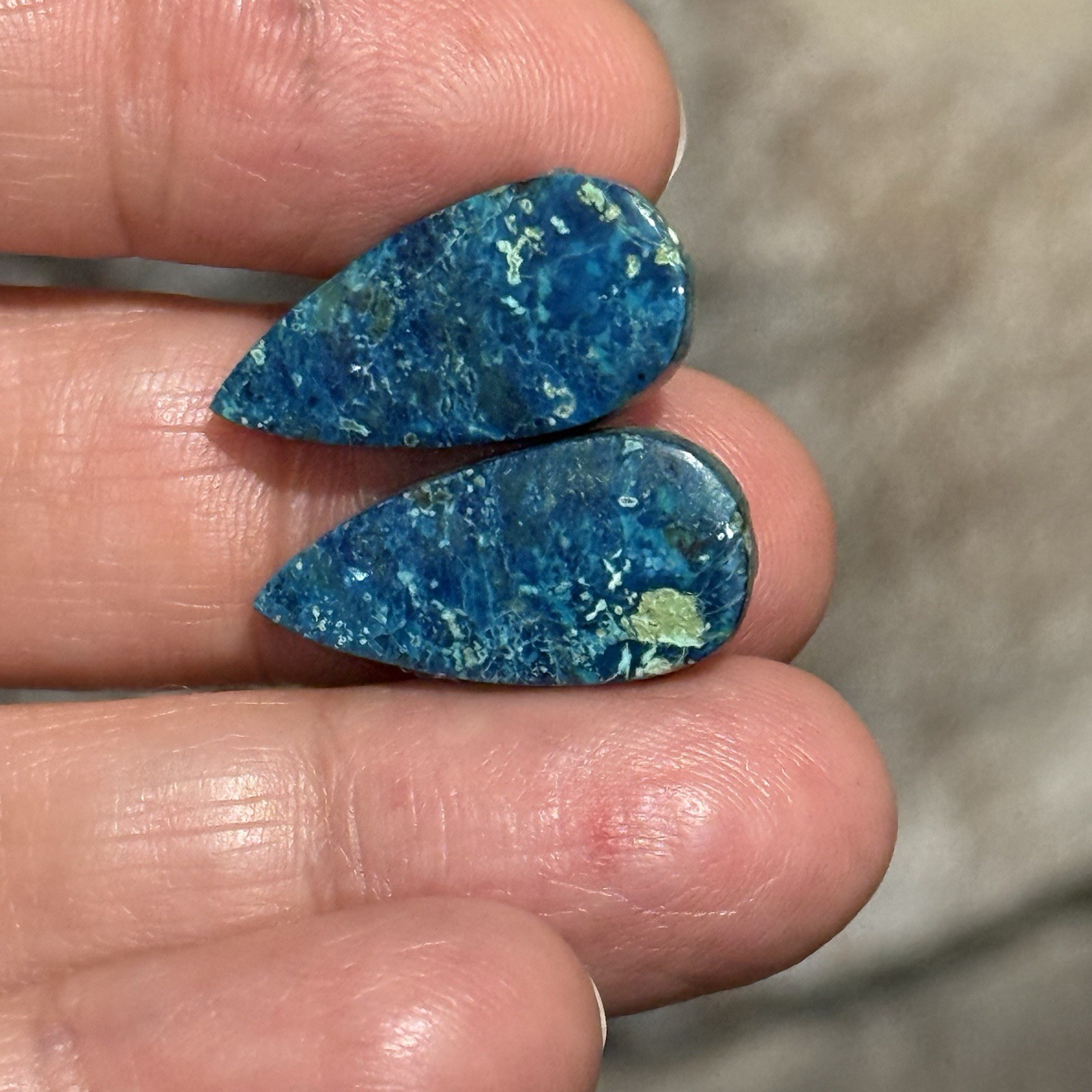18.6ct 21.8c11x4.3mm Pair Of Rare Blue Shattuckite Teardrop Cabochons Gems