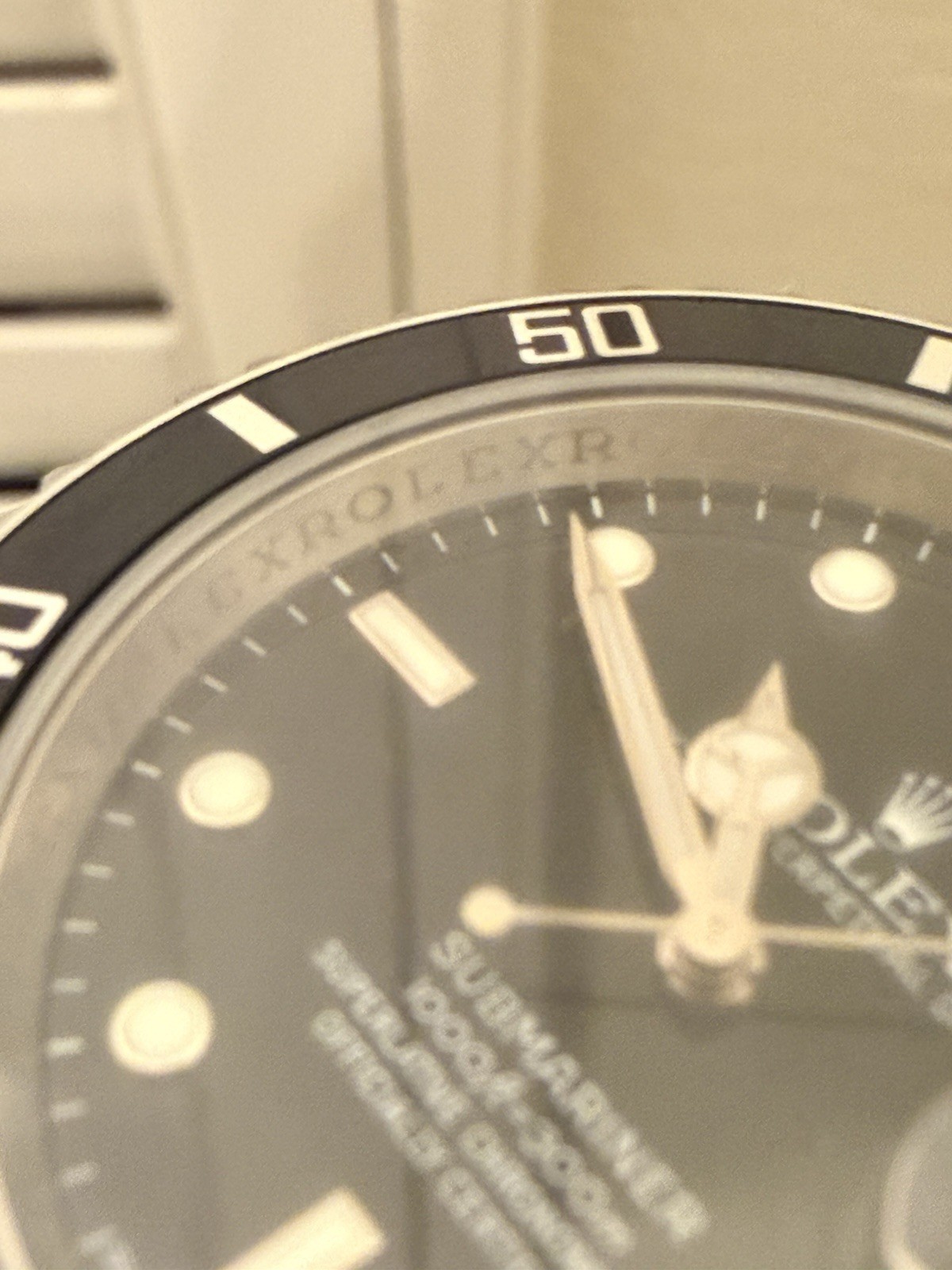 Rolex Submariner Date 16610 Black 40mm ( M Serial 2007-2008)
