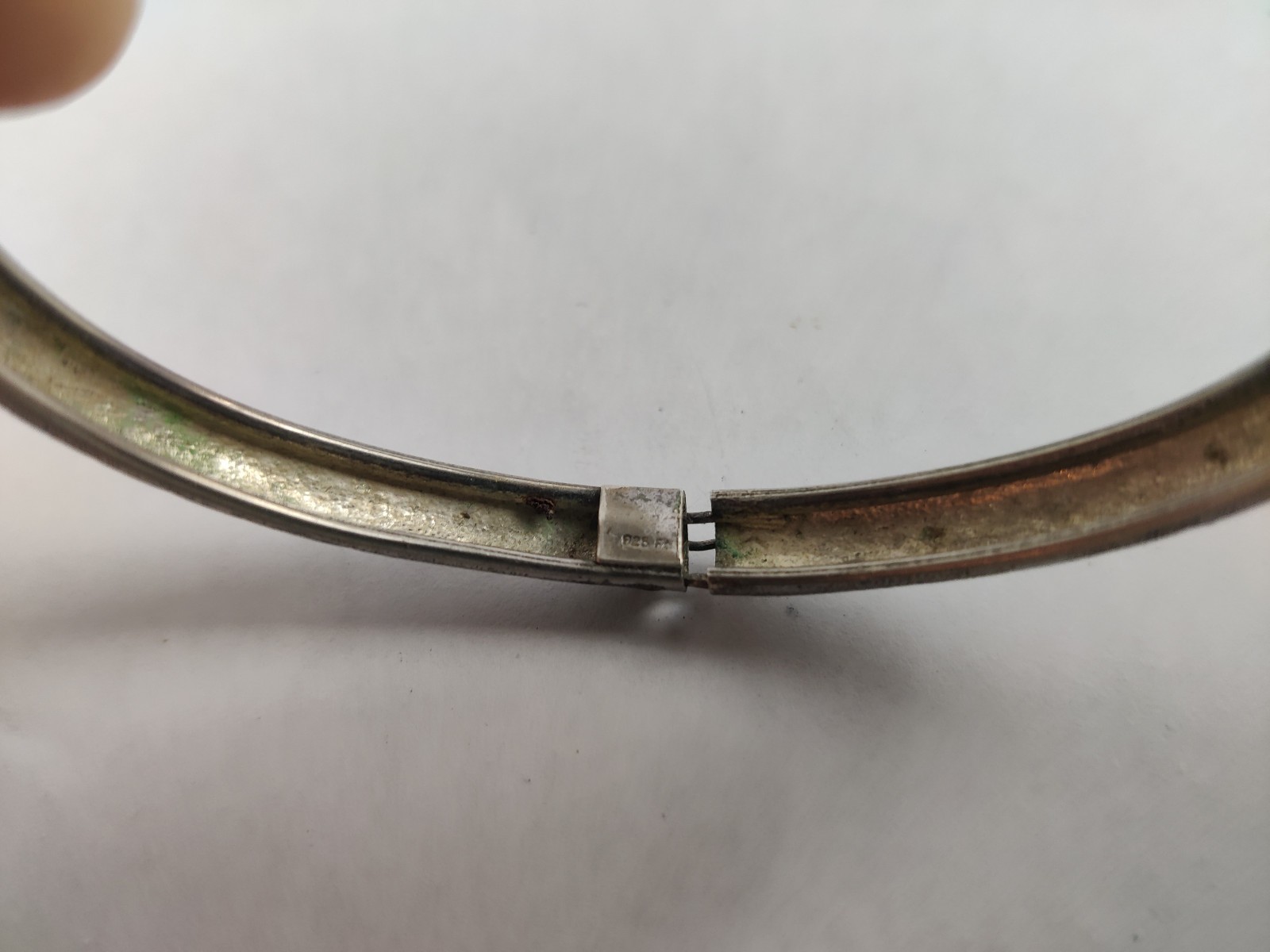 Sterling Silver – Marked 925 FA – Bangle Bracelet 7.6g Used