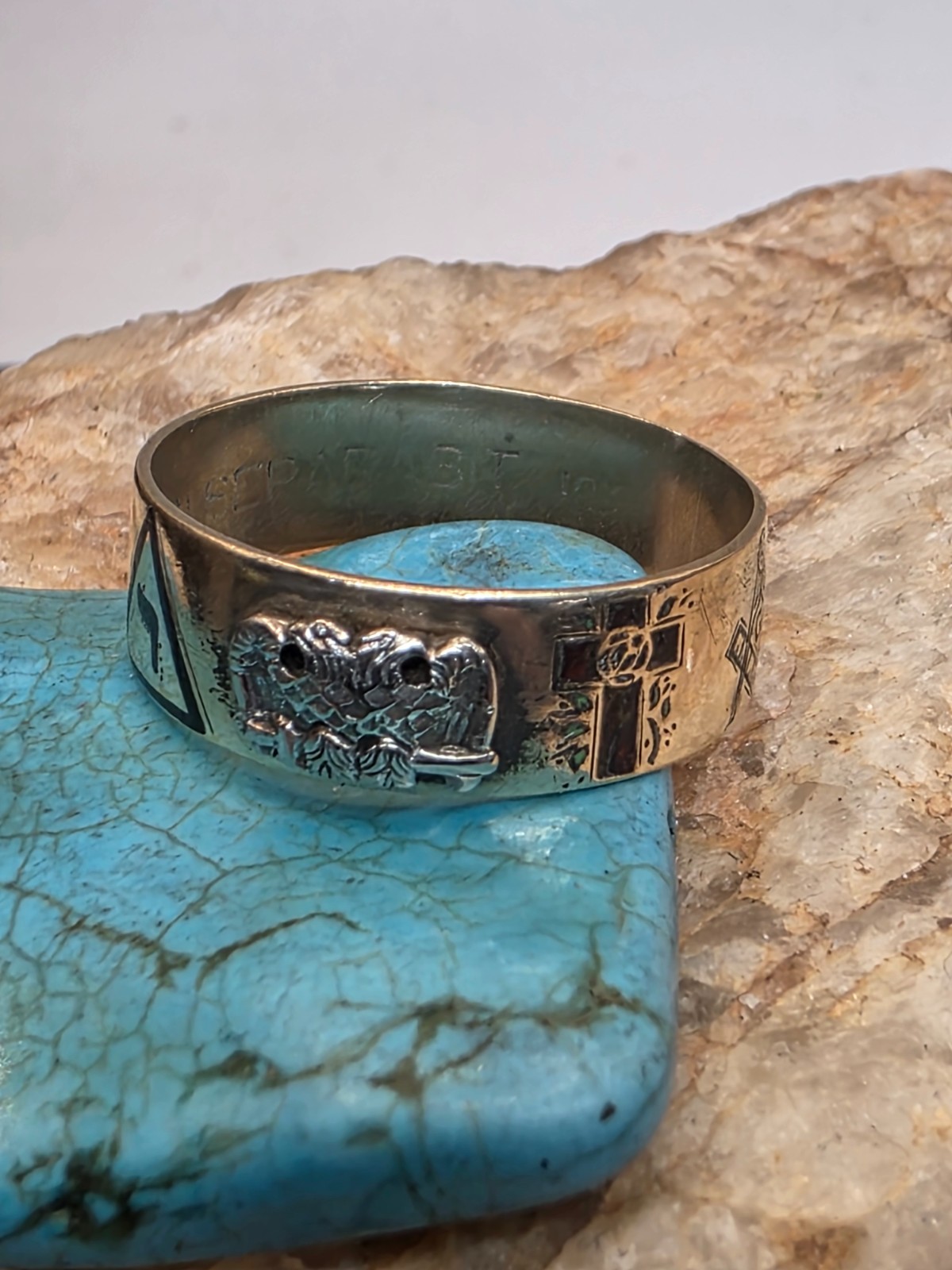 14K Scotish Masonic Ring Insciption “Virtus Junxit Mors Non Separabit,” Antiq