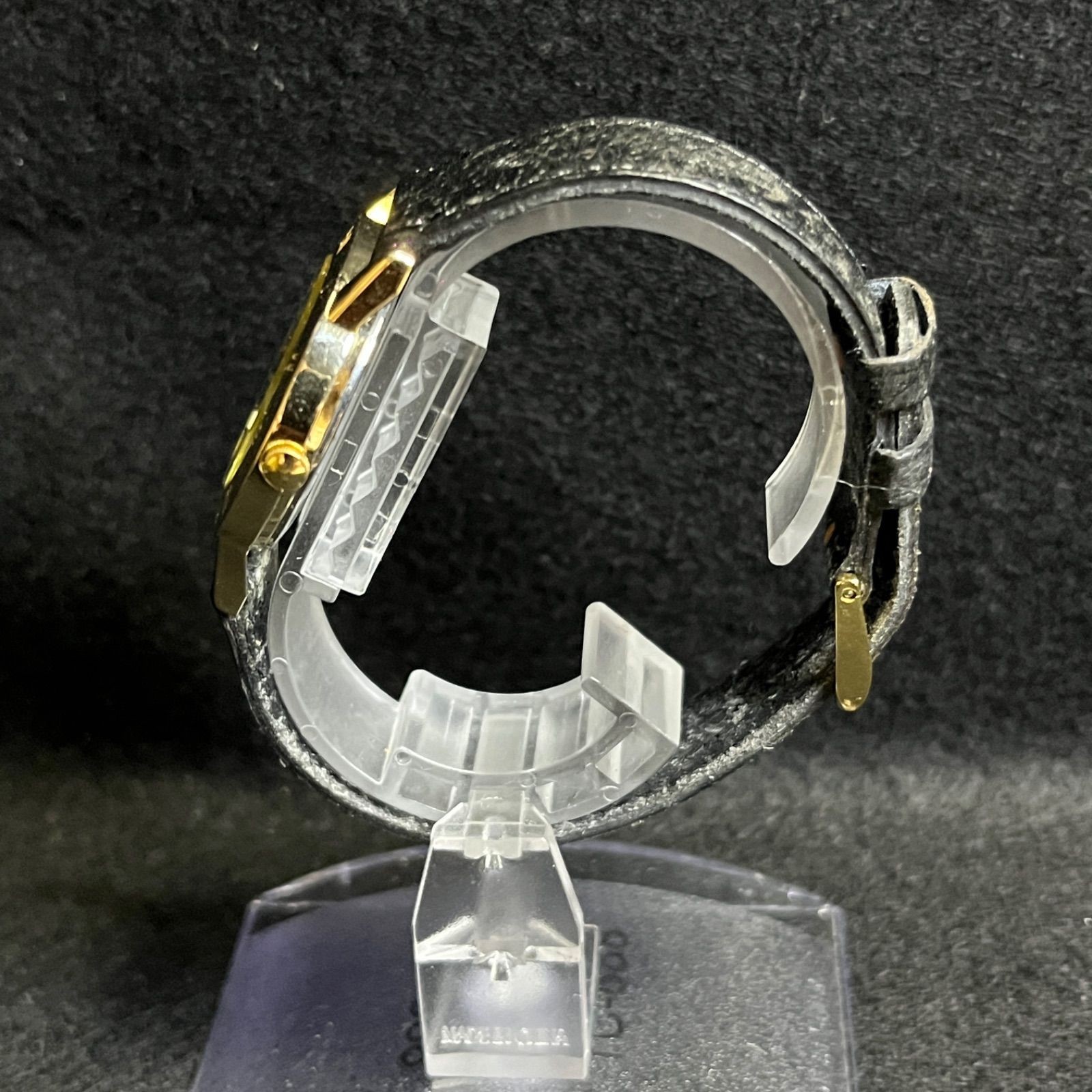 Working item MARTELL COGNAC watch gold 4GM 5T7 00 working confirmed