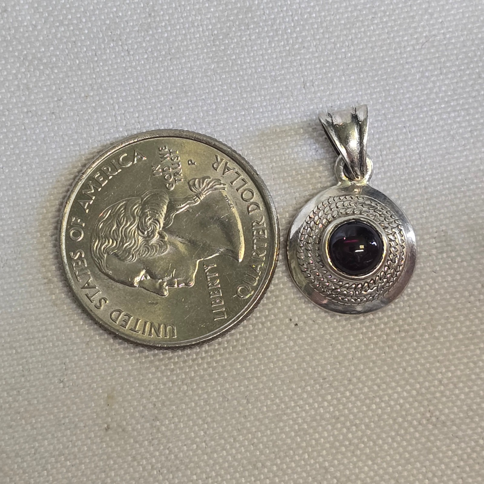 Sterling Silver Pendant 4.39g Fine Jewelry Dark Pink Stone Charm *READ*