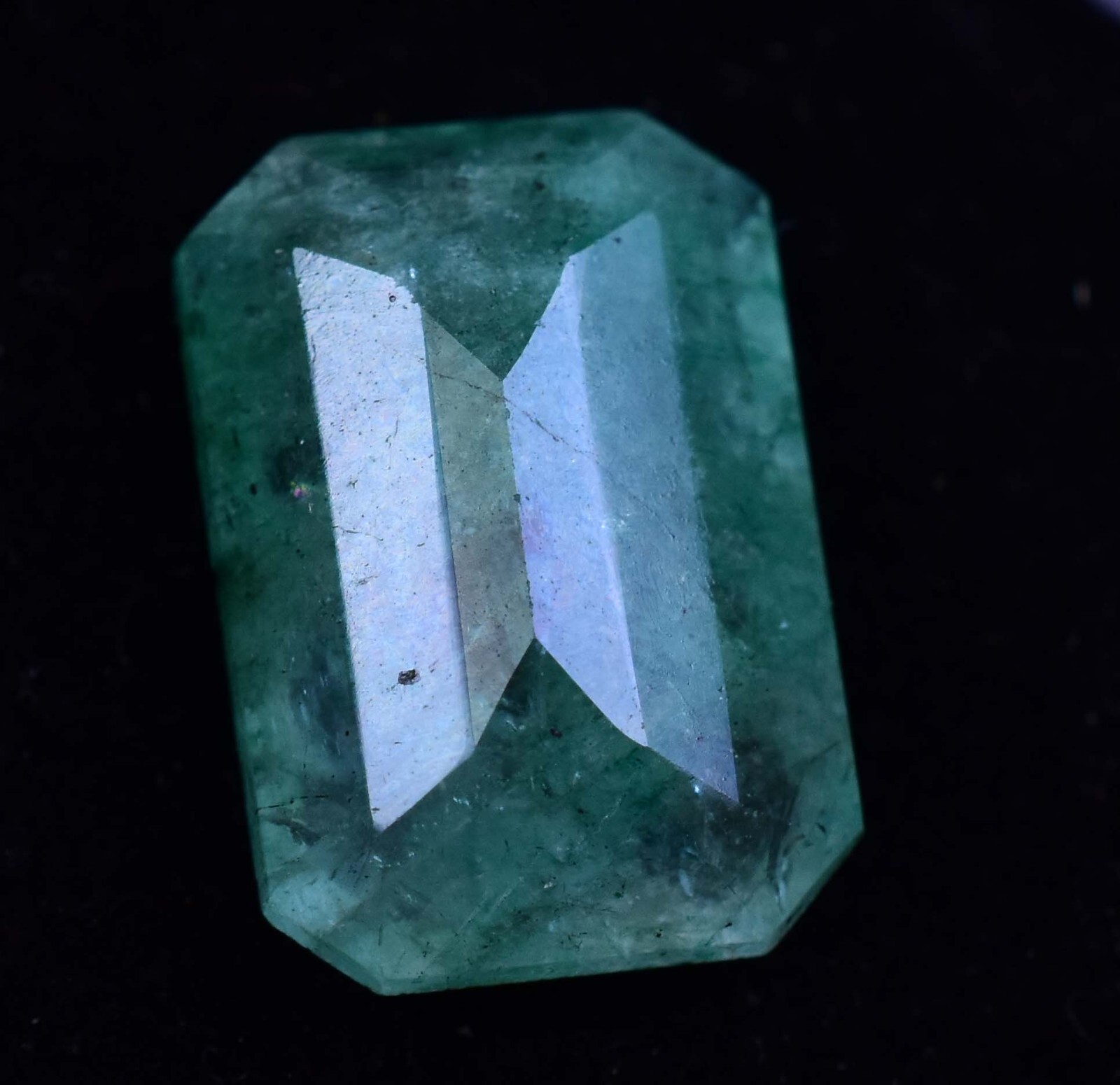 Rare Natural Green Colombian Emerald 7.60 CT Certified Emerald Loose Gemstone