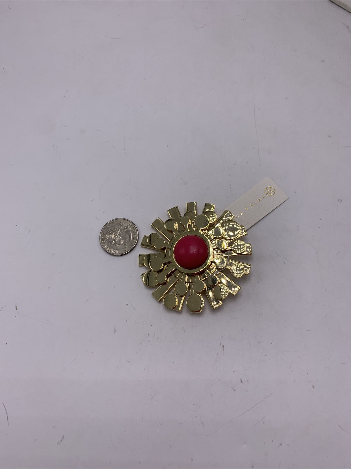 NWOT TRINA TURK INDAIN CAYNON GOLD TONE PINK STONE BROOCH X822-1