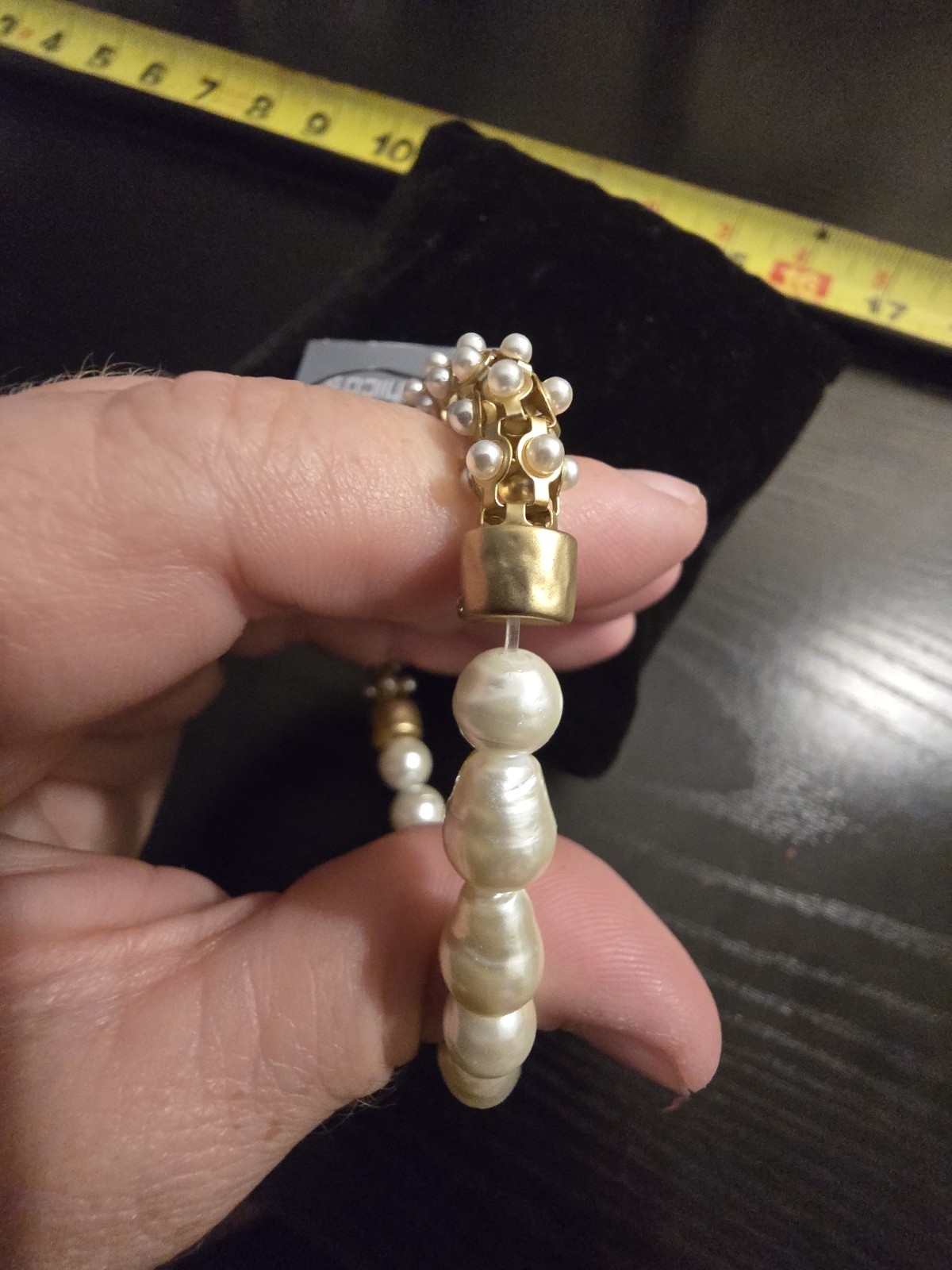 Chico’s Gold Tone Link Chain Baroque Imitation Pearl Stretch Bracelet