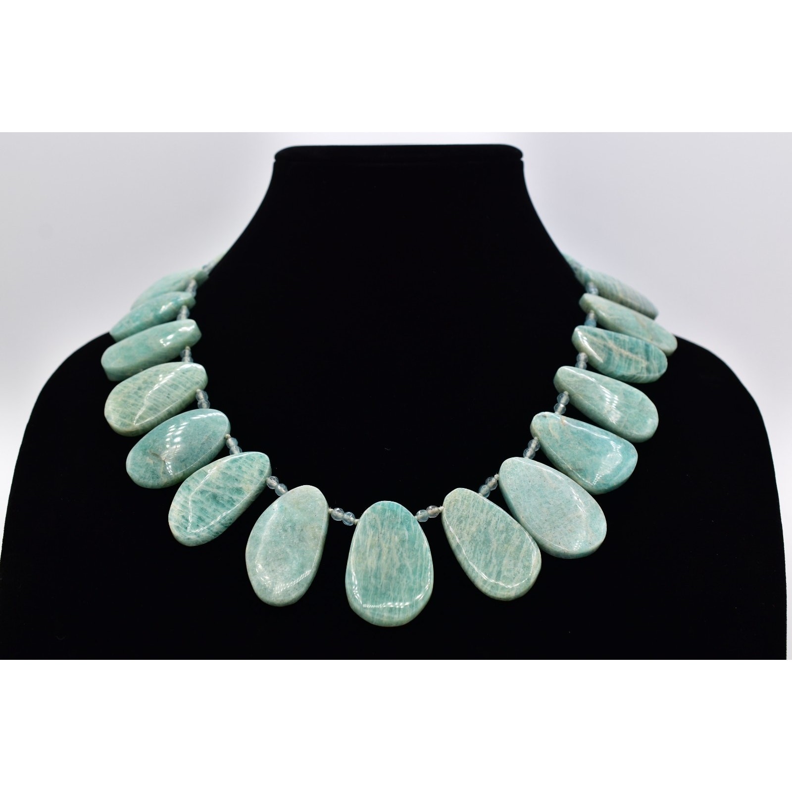 Nest Jewelry Amazonite Petal Necklace Beaded Chunky Aqua Heavy Signed Bin2