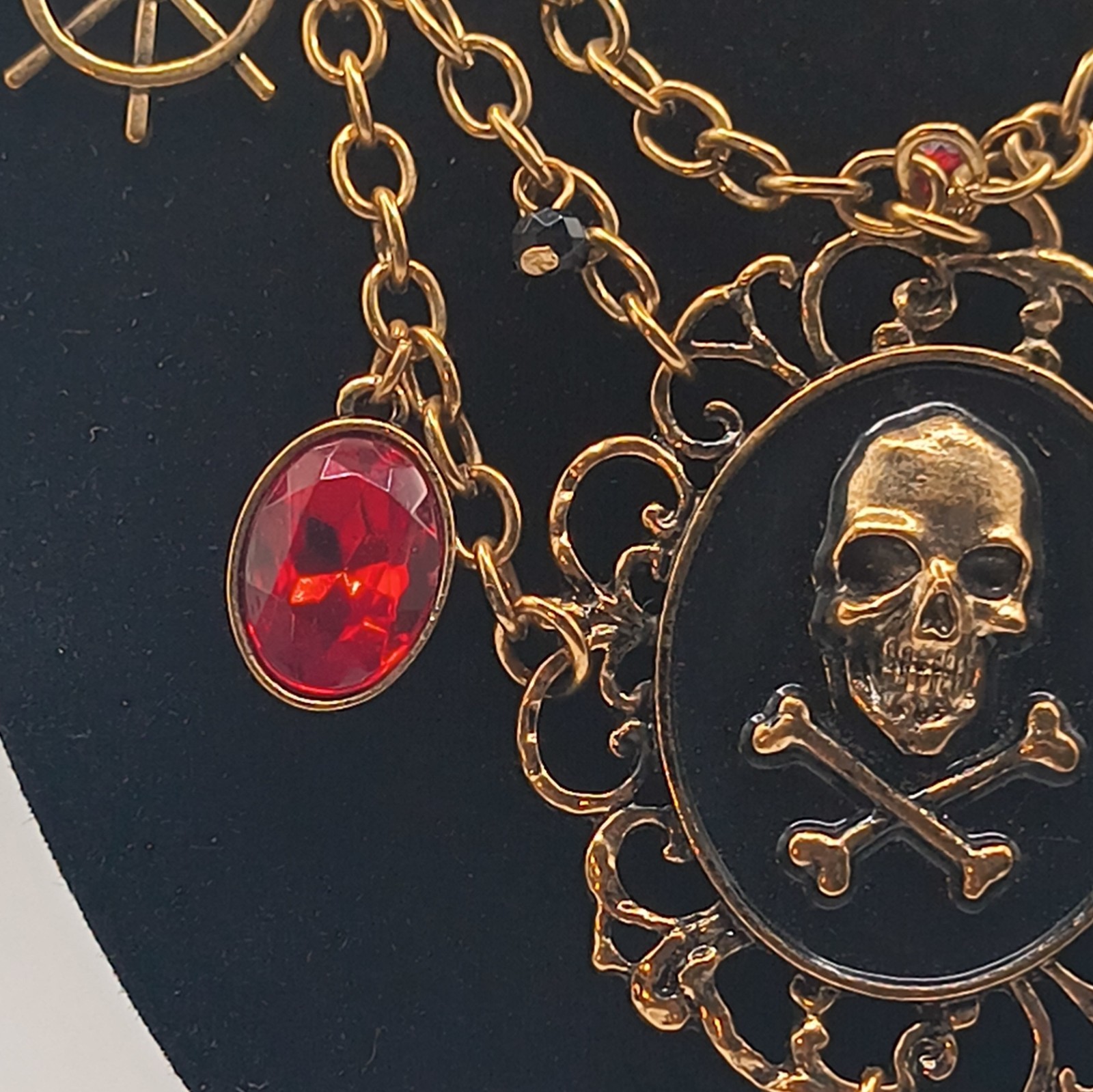 Gold Tone Cable Chain Layered Charm Necklace Nautical Pirate Red Oval Glass