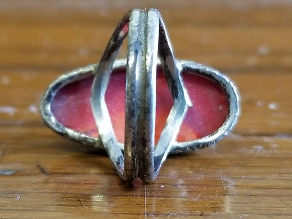 Vintage Red Stone Size 5.75 Women’s Ring. No Indications of metal type
