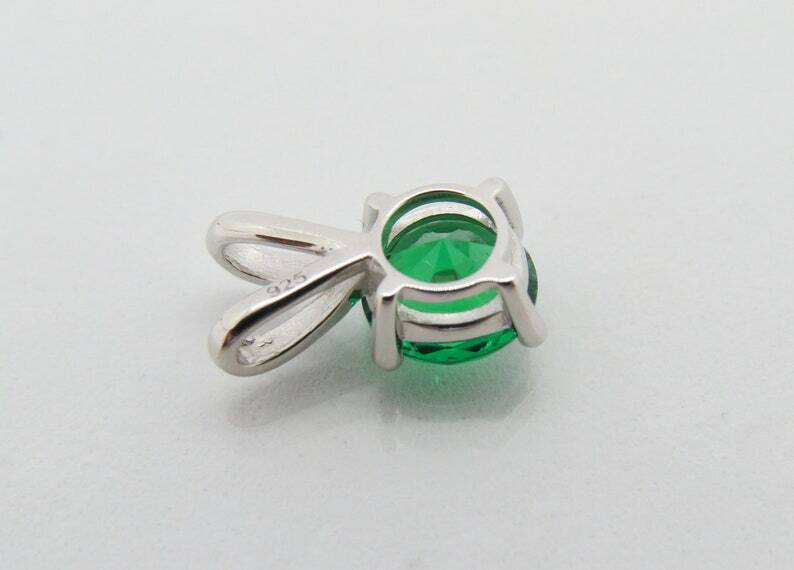 Women’s Solitaire 4 Prong Pendant 6mm Simulated Green White Gold Plated Silver