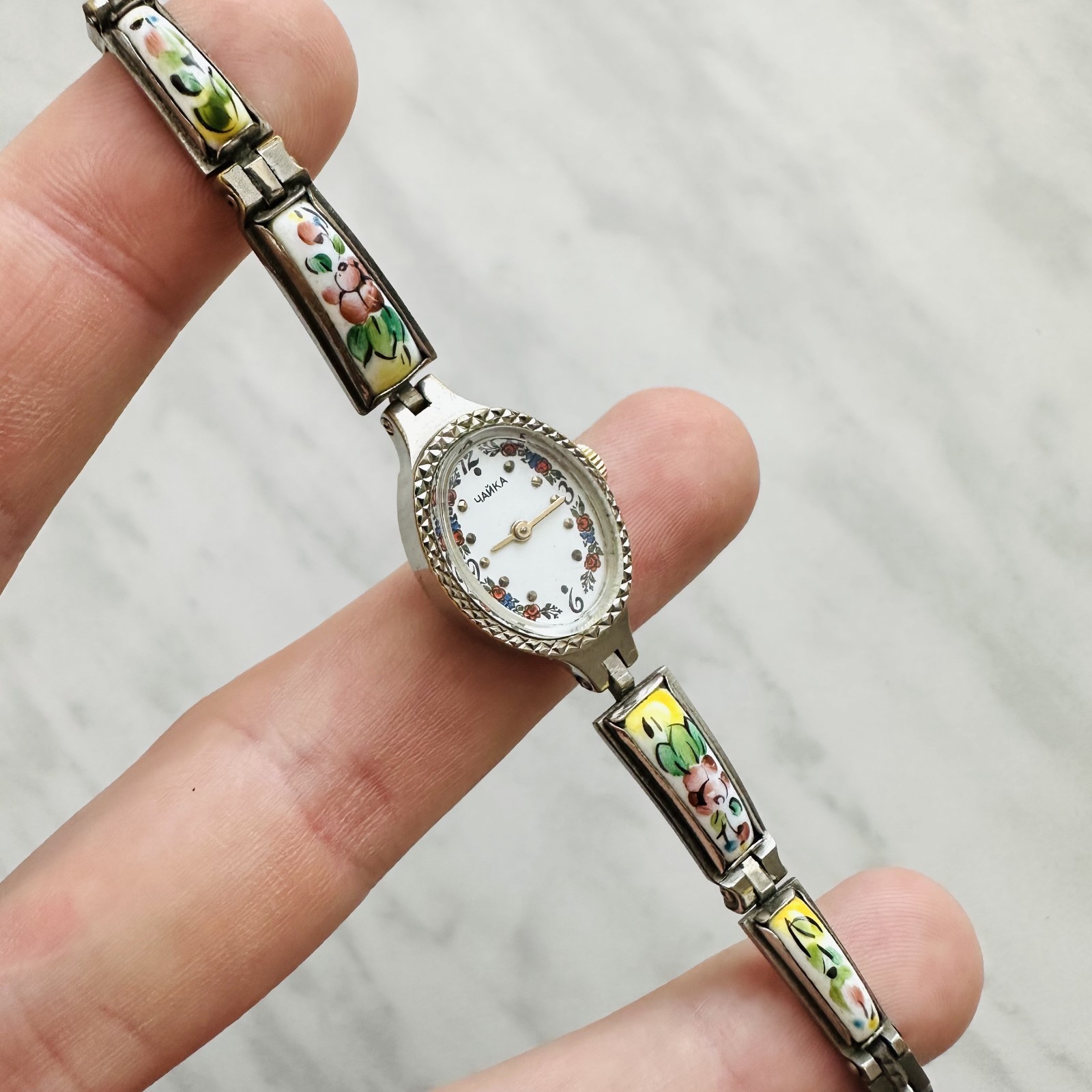 CHAIKA Enamel Stones Women Lady vtg soviet USSR Watch Mechanical Classic Luxury
