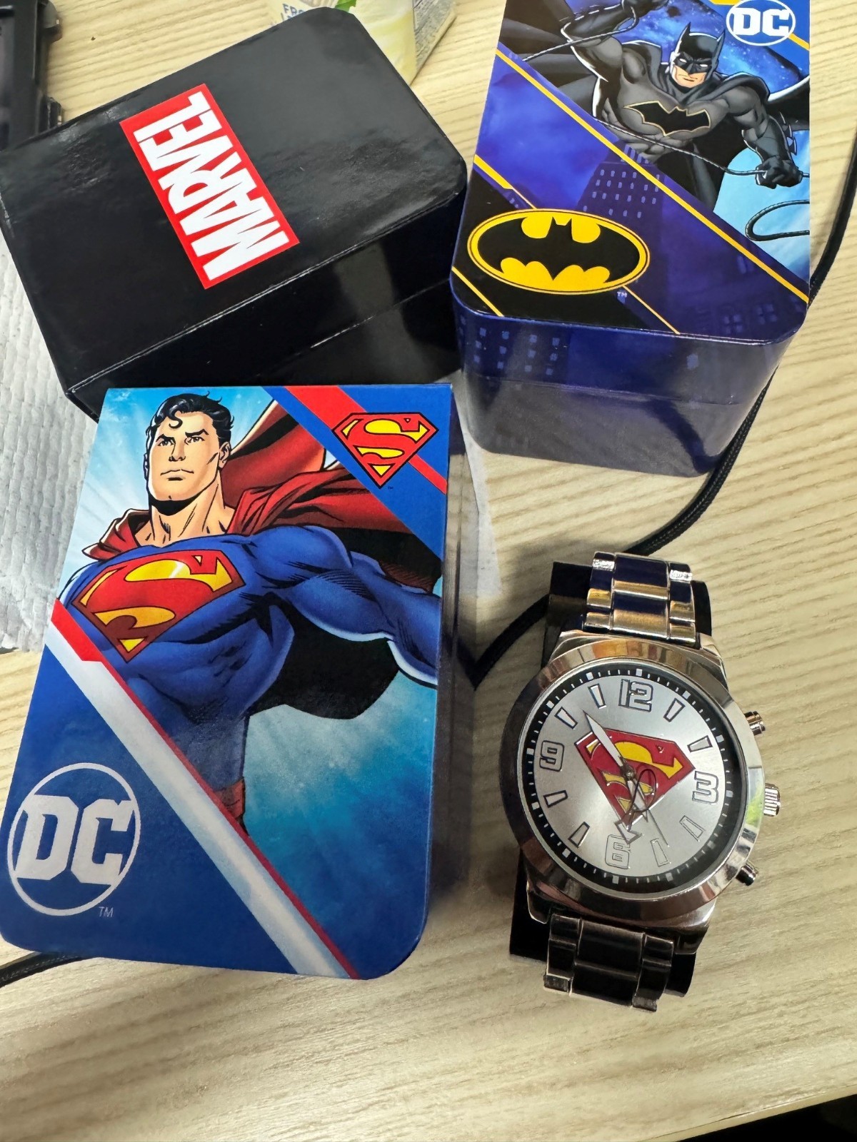 Superman (DC Comics) Watch by Accutime 47 mm