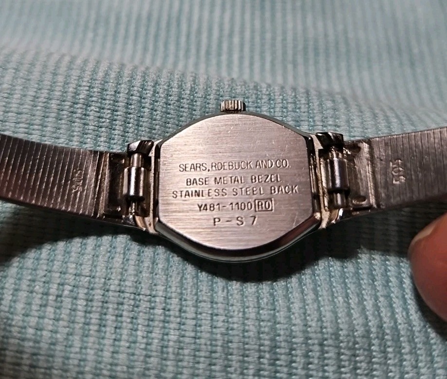 Sears Women’s Phasar Watch Y481-1100 Gold Tone READ Sears Roebuck and Co VTG