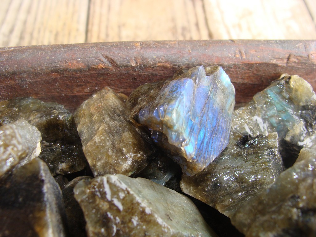 500 Carat Lots of Unsearched Natural Labradorite Rough + a FREE faceted Gemstone