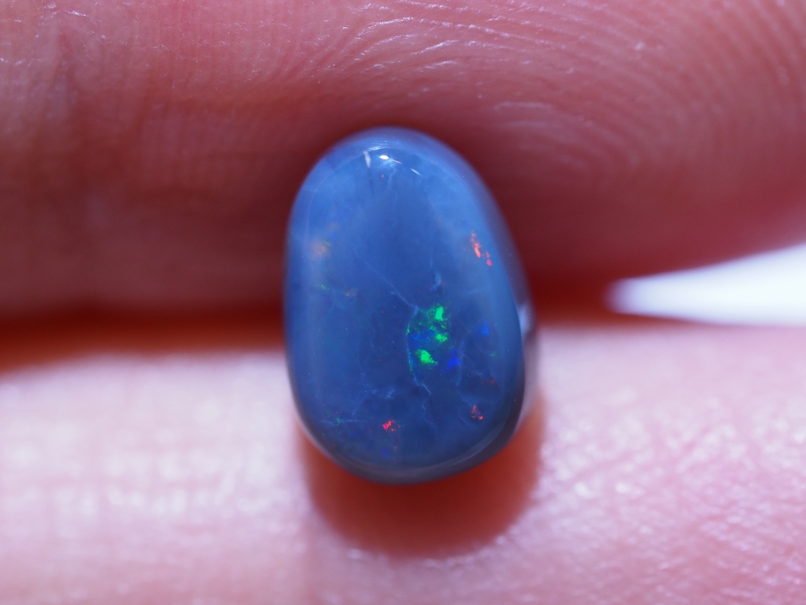 1.6ct Dark Opal from Lightning Ridge | Natural Australian Opal Gem