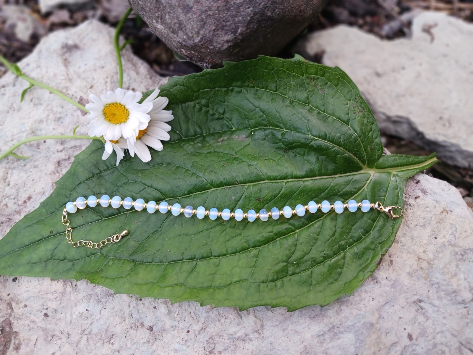 Luminous Opalite Rondelle Beaded Bracelet 20.00ctw Goldtone 7-9″ Adjustable Gift