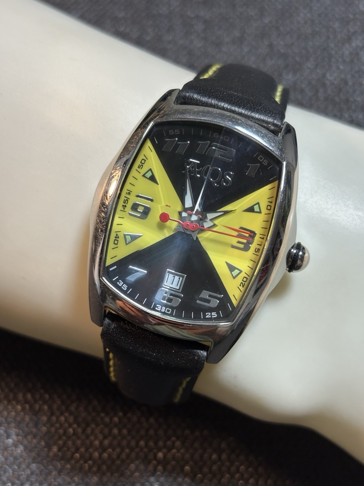 AQS AquaSwiss Men Watch Faceted Crystal,Date,L-9500L,Leather Band,New Bat