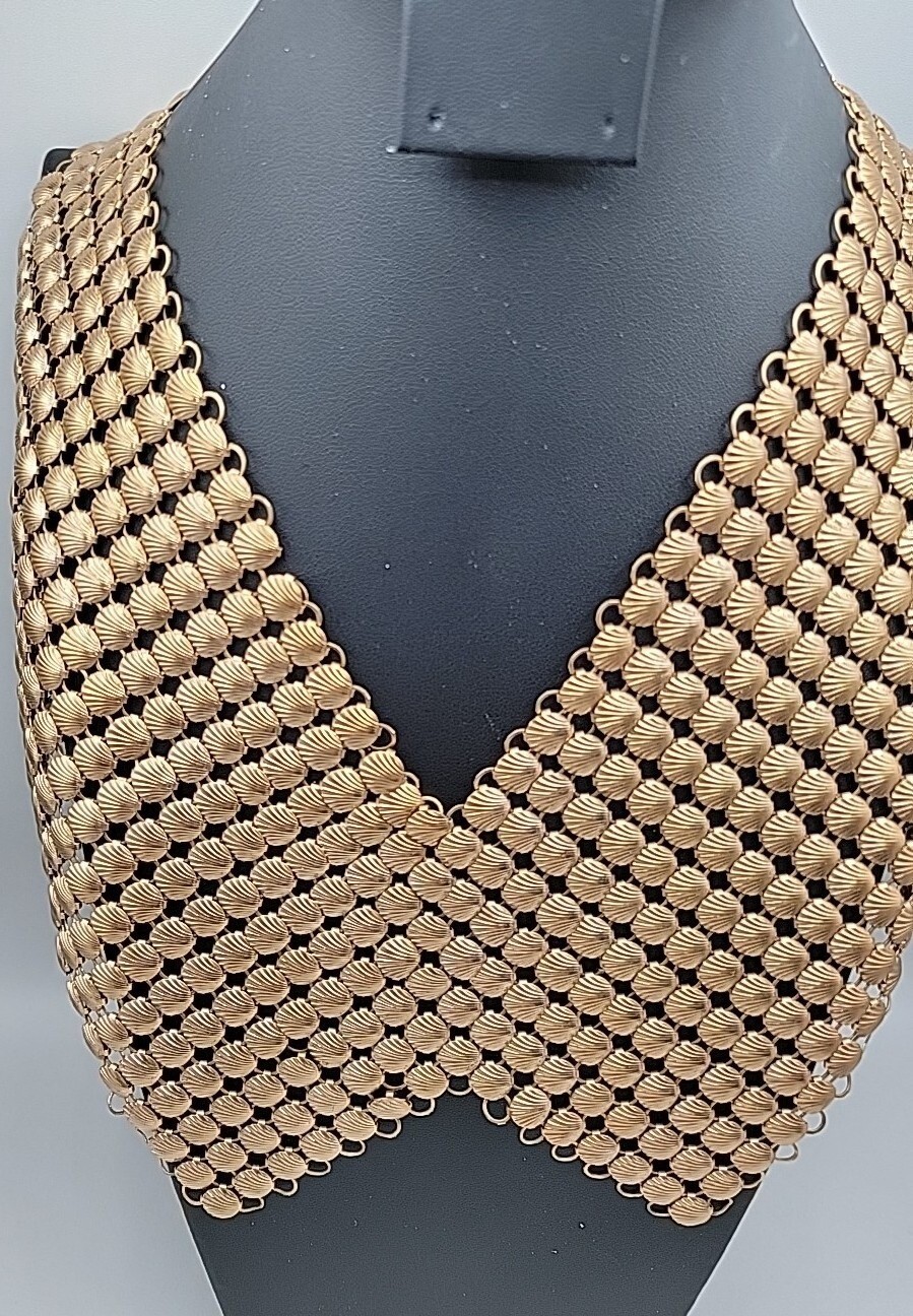 Gold Tone Metal Shell Shaped Mesh Large Bib Shaw Necklace Vtg