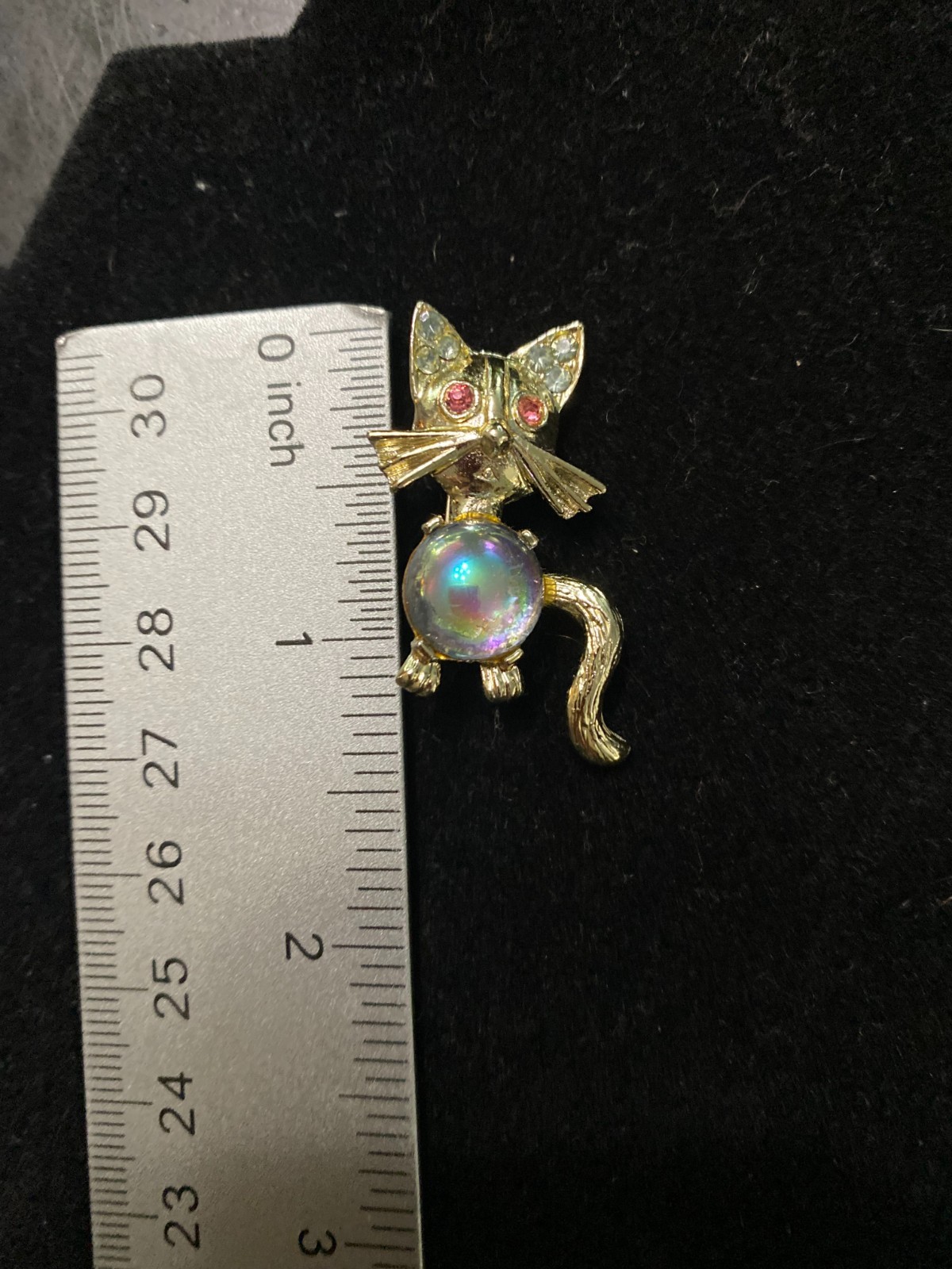 Vintage Jelly Belly Figural Cat Brooch Scatter Pin with Rhinestone Accent Ears
