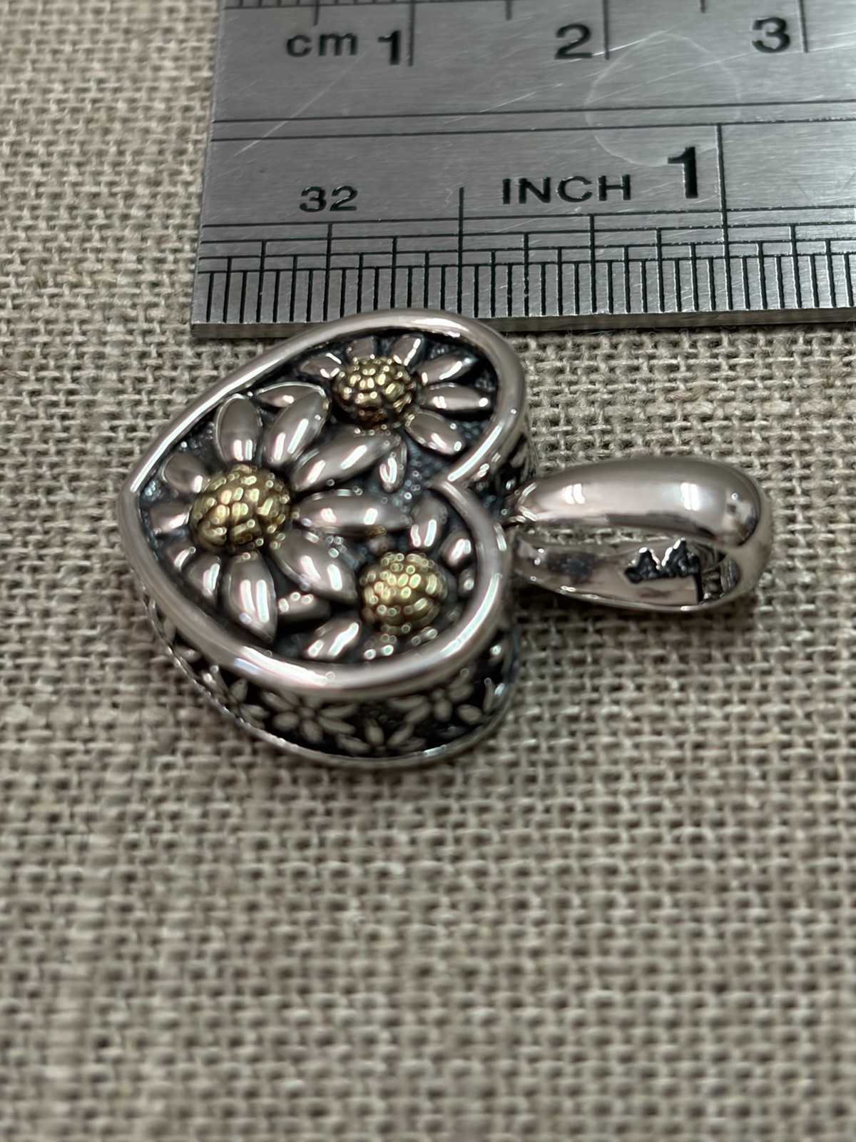 Ann King 925 Sterling Silver & 18K Yellow Gold Daisy Heart Pendant 10.84 Grams