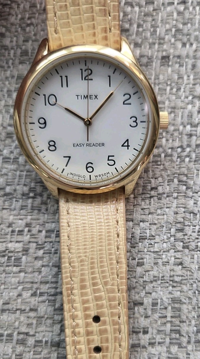Timex TW2U81100 Beige Leather Women’s Watch New Battery Indiglo