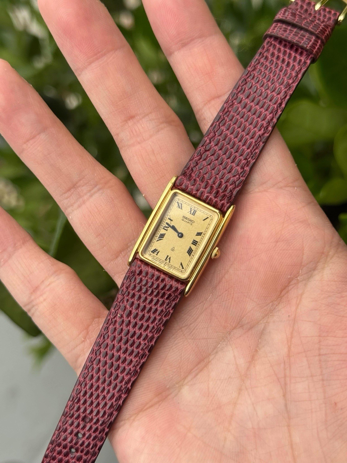 Vintage Seiko Tank 1400-5790