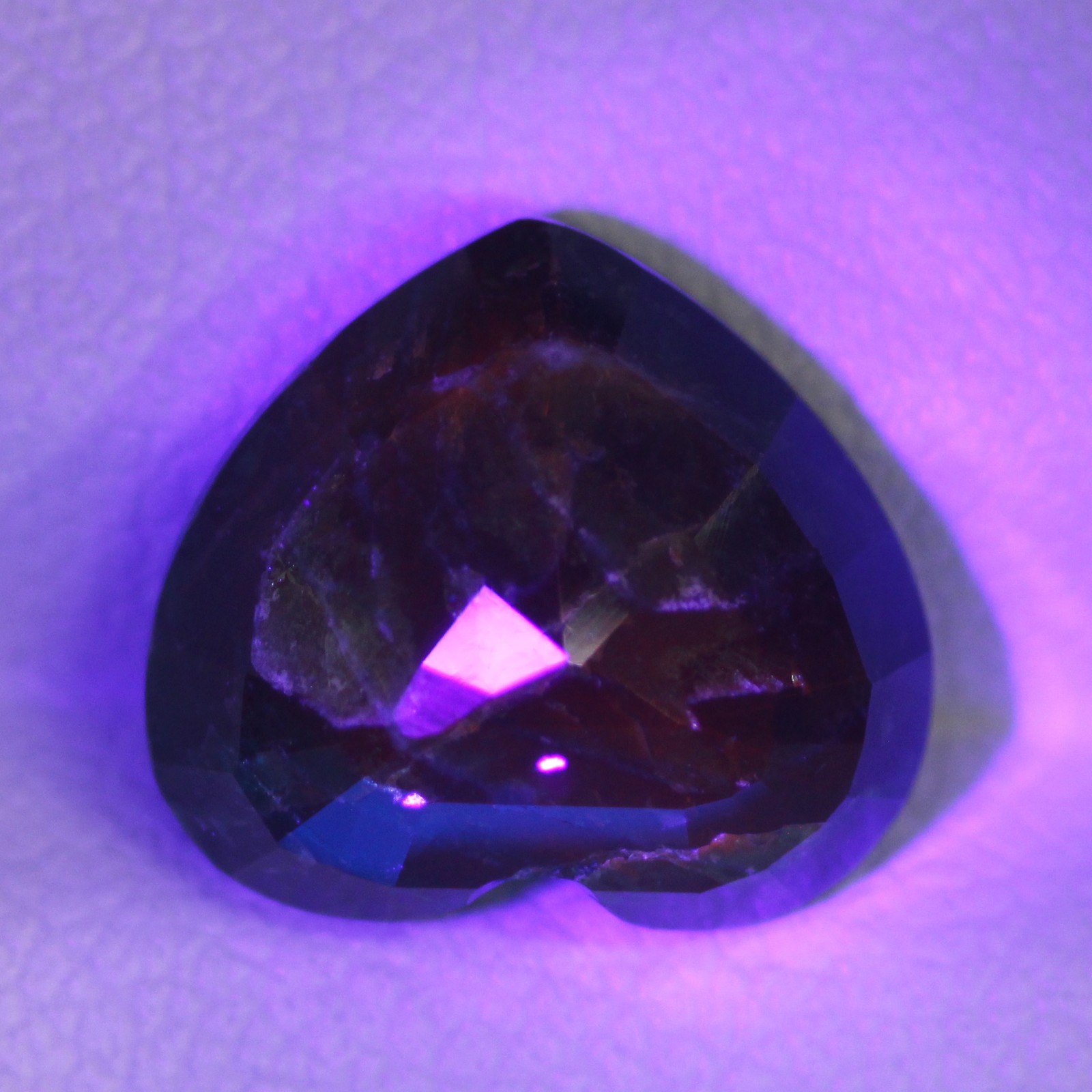 5.05Ct Excellent Perfect Heart 11.9×10.6 MM 100%Natural Blue Green Germany HAUYN