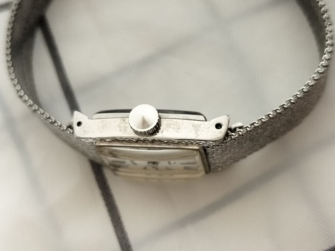 Excellent condition SEIKO 17 JEWELS 10-3580 wristwatch, manual winding.