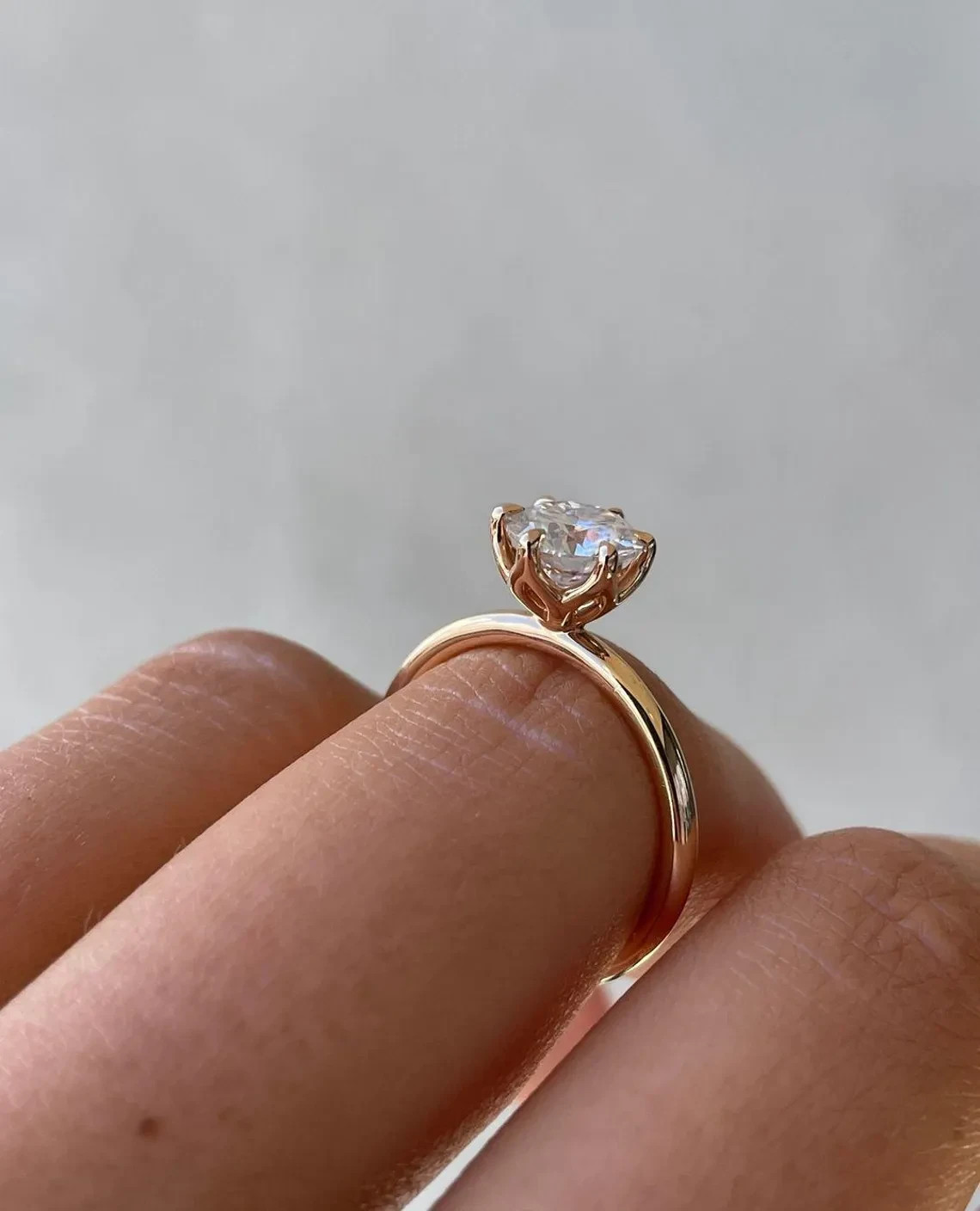 2.0Ctw Round Lab Grown/CVD IGI Certified Diamond Engagement Ring 14k Yellow Gold