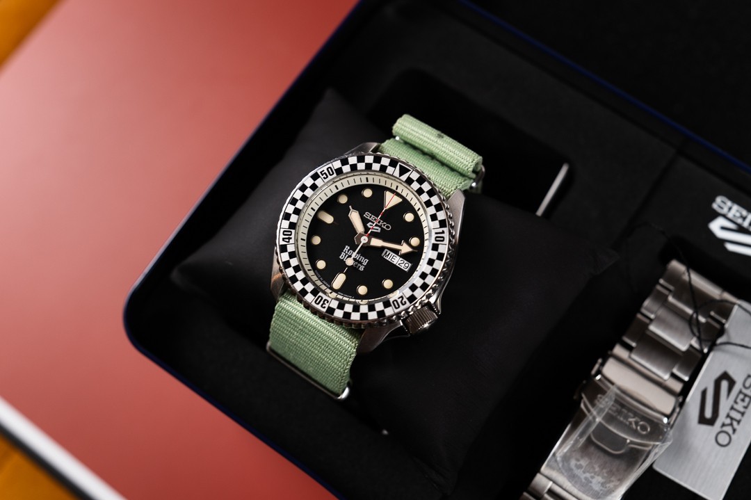 Seiko 5 Sports x Rowing Blazers SRPG49 “Rally Diver”