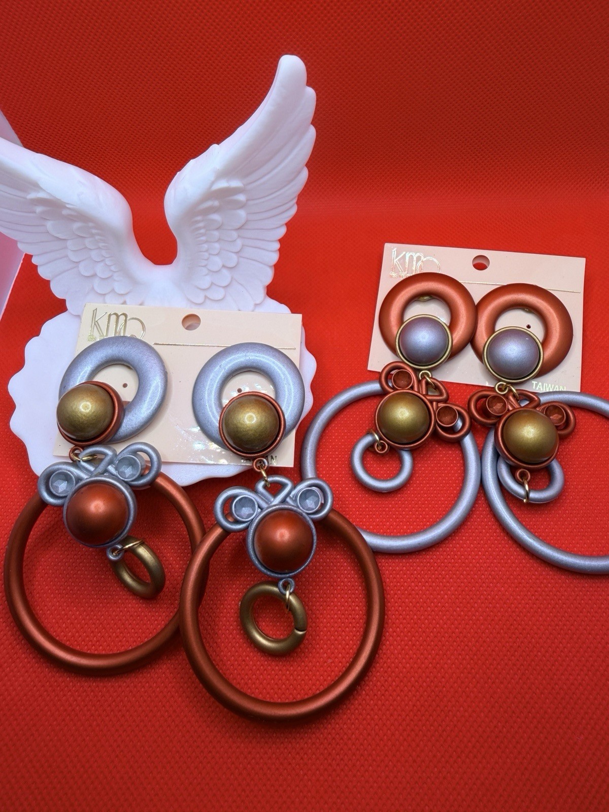 LOT OF 10 VINTAGE KMQ STATEMENT EARRINGS |OVERSIZED Multi Colors Gold Push Back