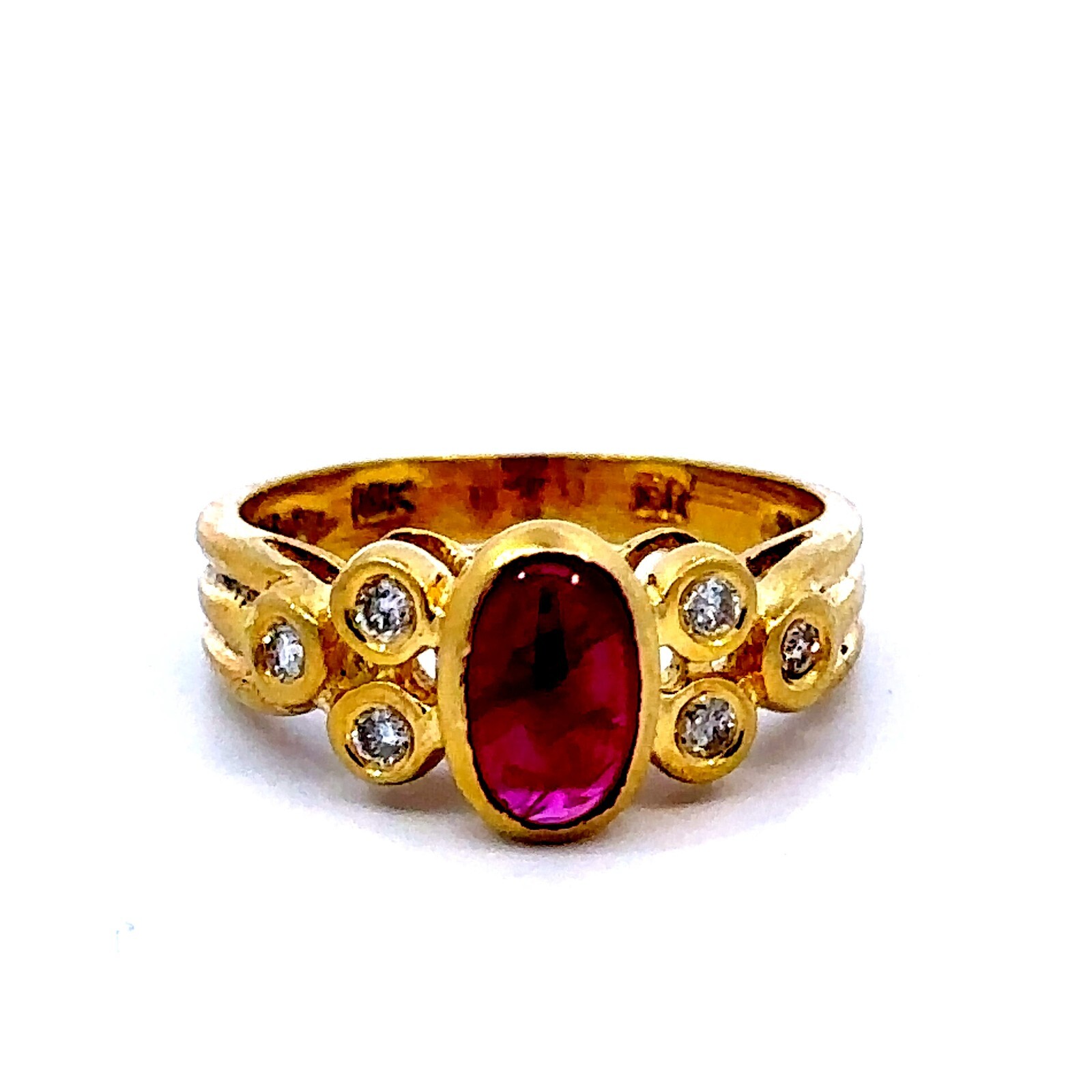 18K Yellow Gold Cabochon Ruby and Round Diamond Ring Size 6
