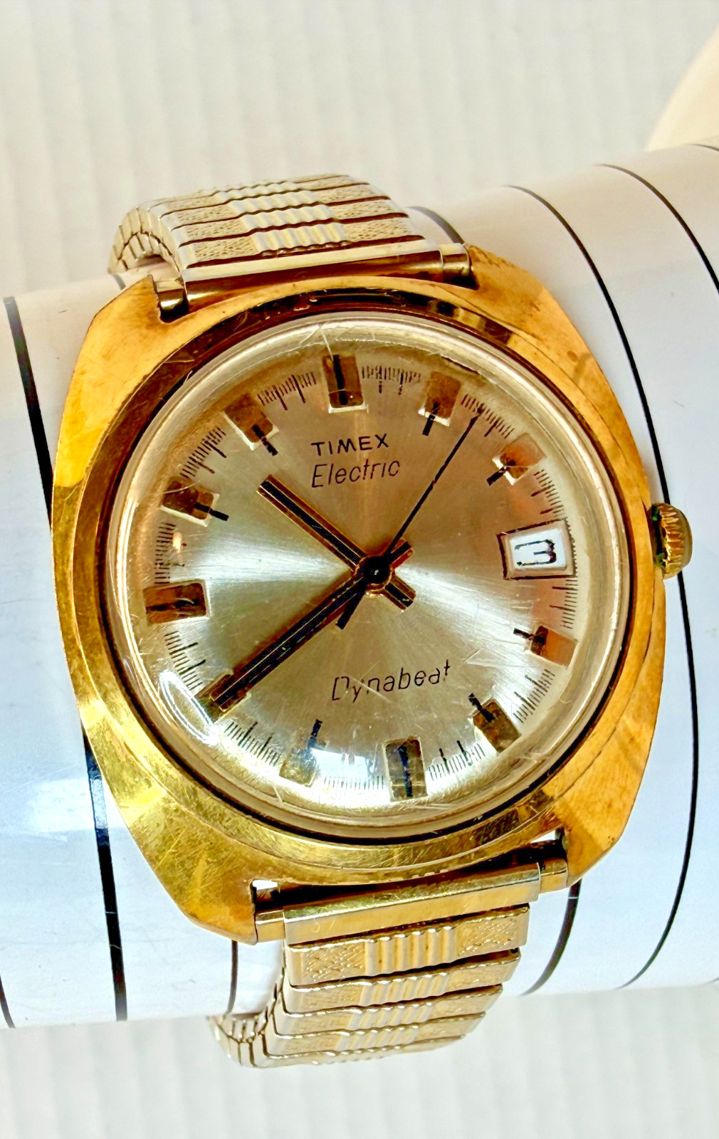 Timex Electric Dynabeat Vintage Men’s Watch Gold Tone 34.7mm Date – Untested