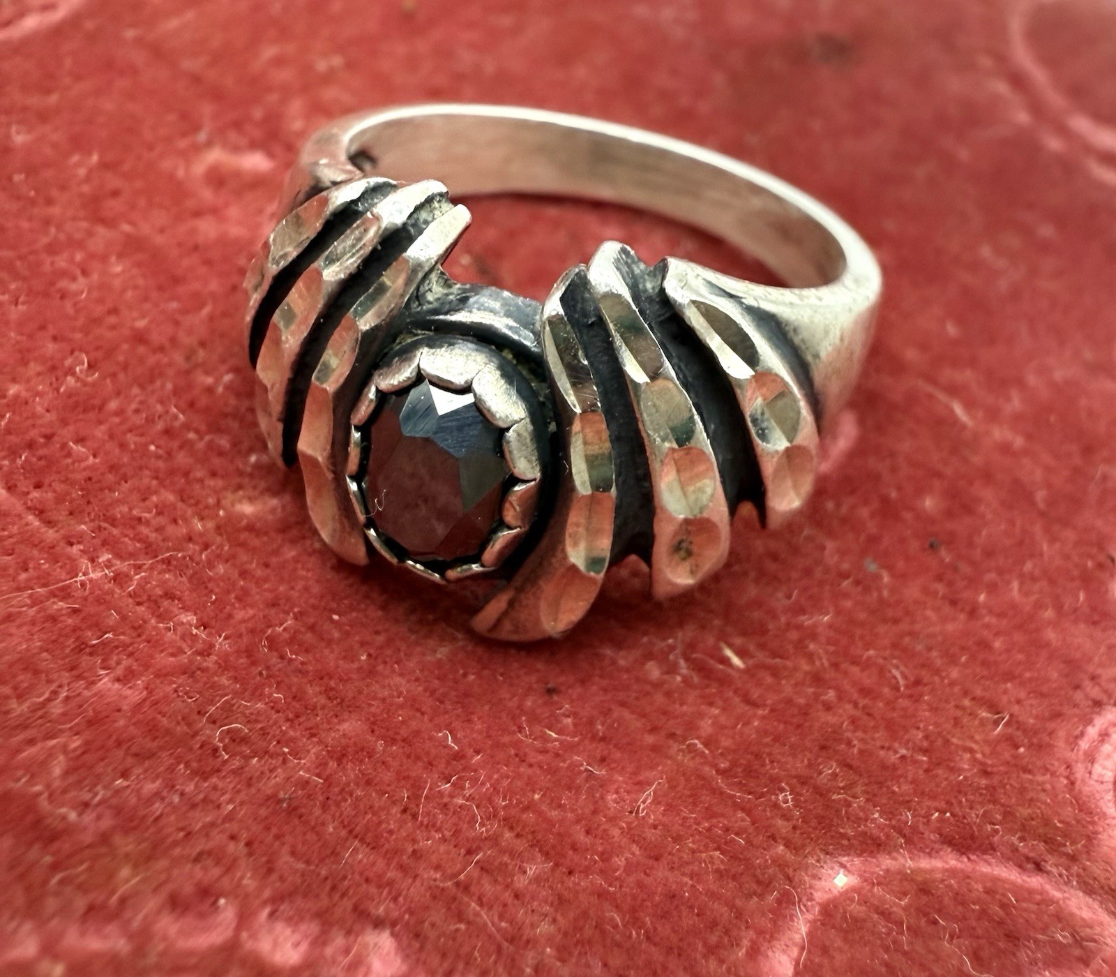 VTG Sterling Silver & Hematite Ring Size 6.25 Signed Wheeler J133