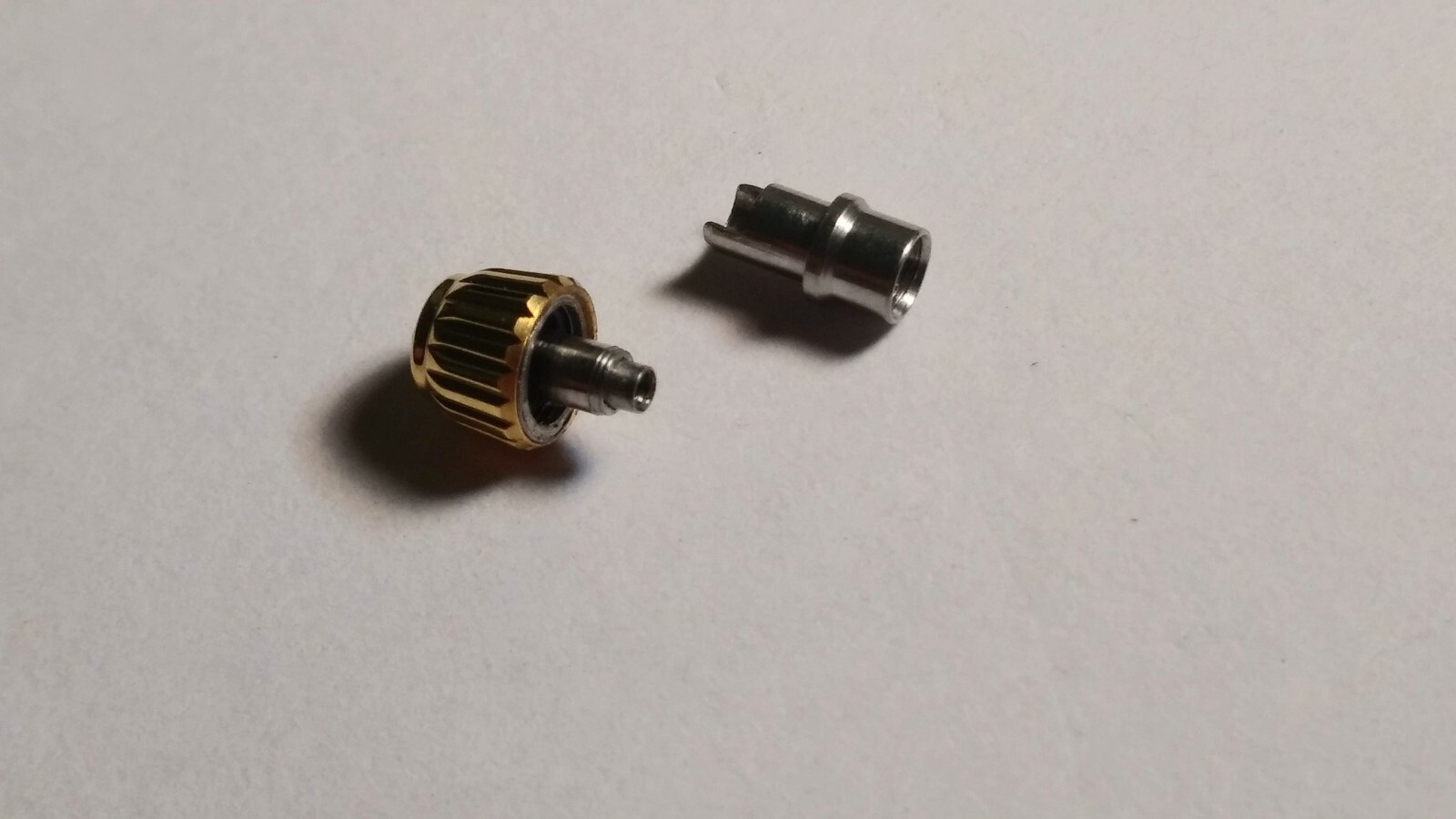 Unbranded Swiss Made crown for TAG Yellow 4.5mm w tube new CAV-5669Y SCREWDOWN