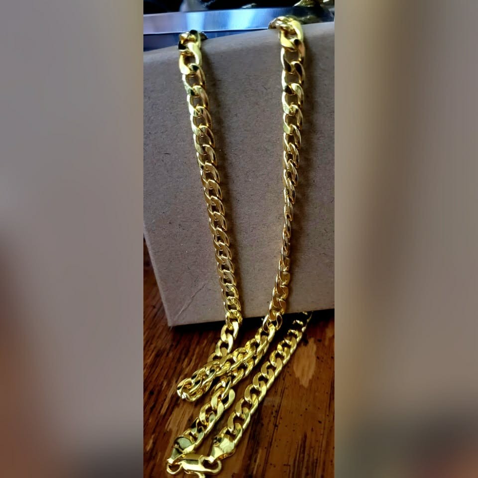 CADENA GRUESA 25INN GOLD PLATED PARA HOMBRE CHAPADA EN ORO