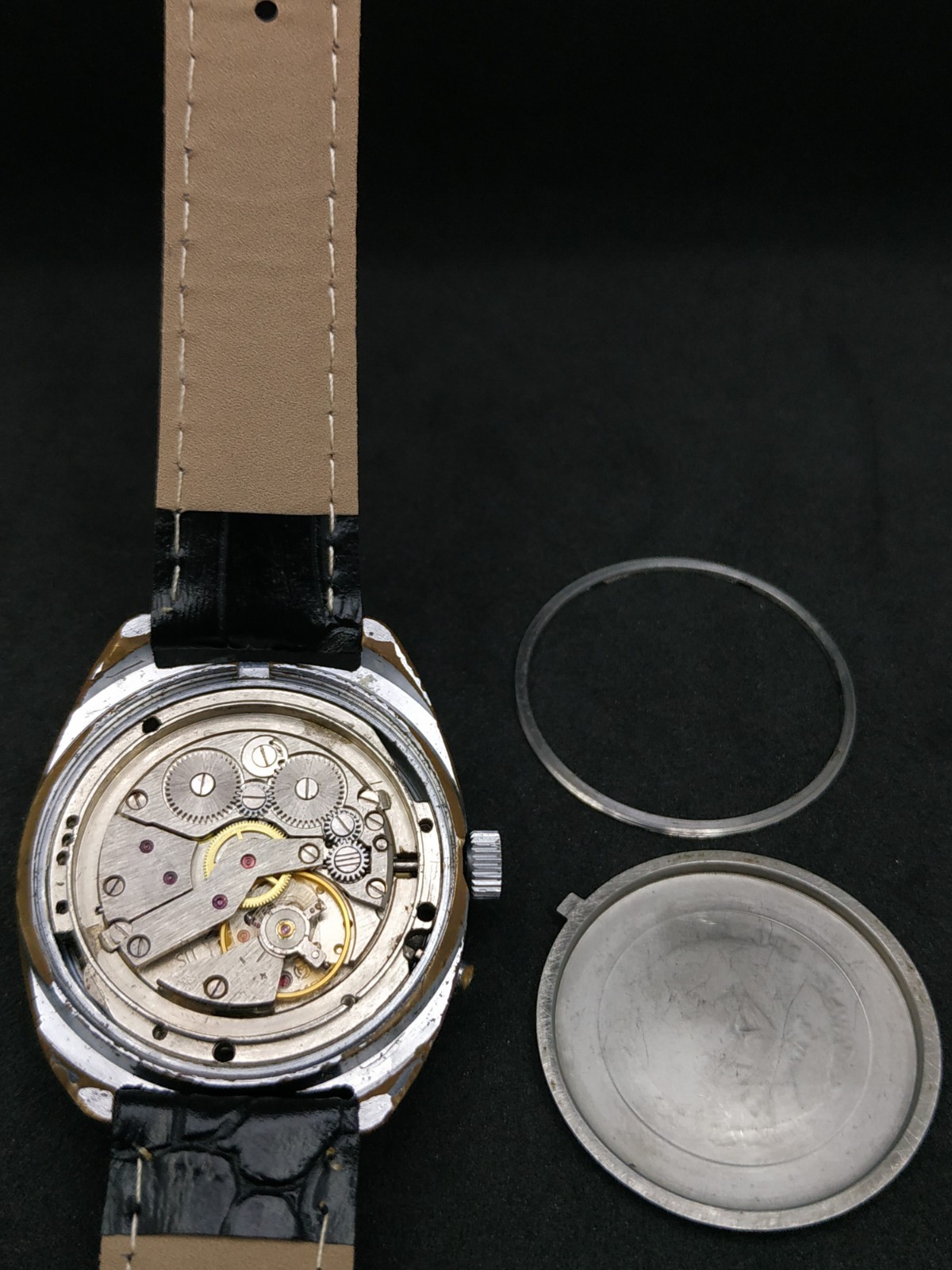 Classic Men’s Vintage Watch SLAVA USSR Mechanical SERVICED Retro Soviet day/date