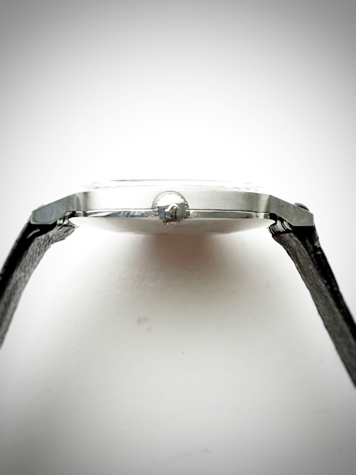 Rare Vintage JUVENIA 8923EB-LR Mechanical Watch Swiss Old Stock Brand New