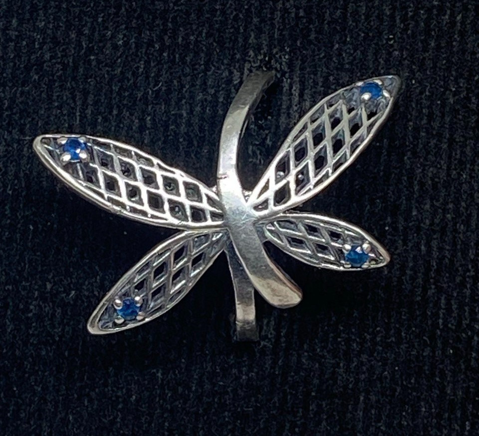 Vintage rings made of 925 silver, Size 6.5 . Weight 1.95 g. Jewelry from Ukrainе
