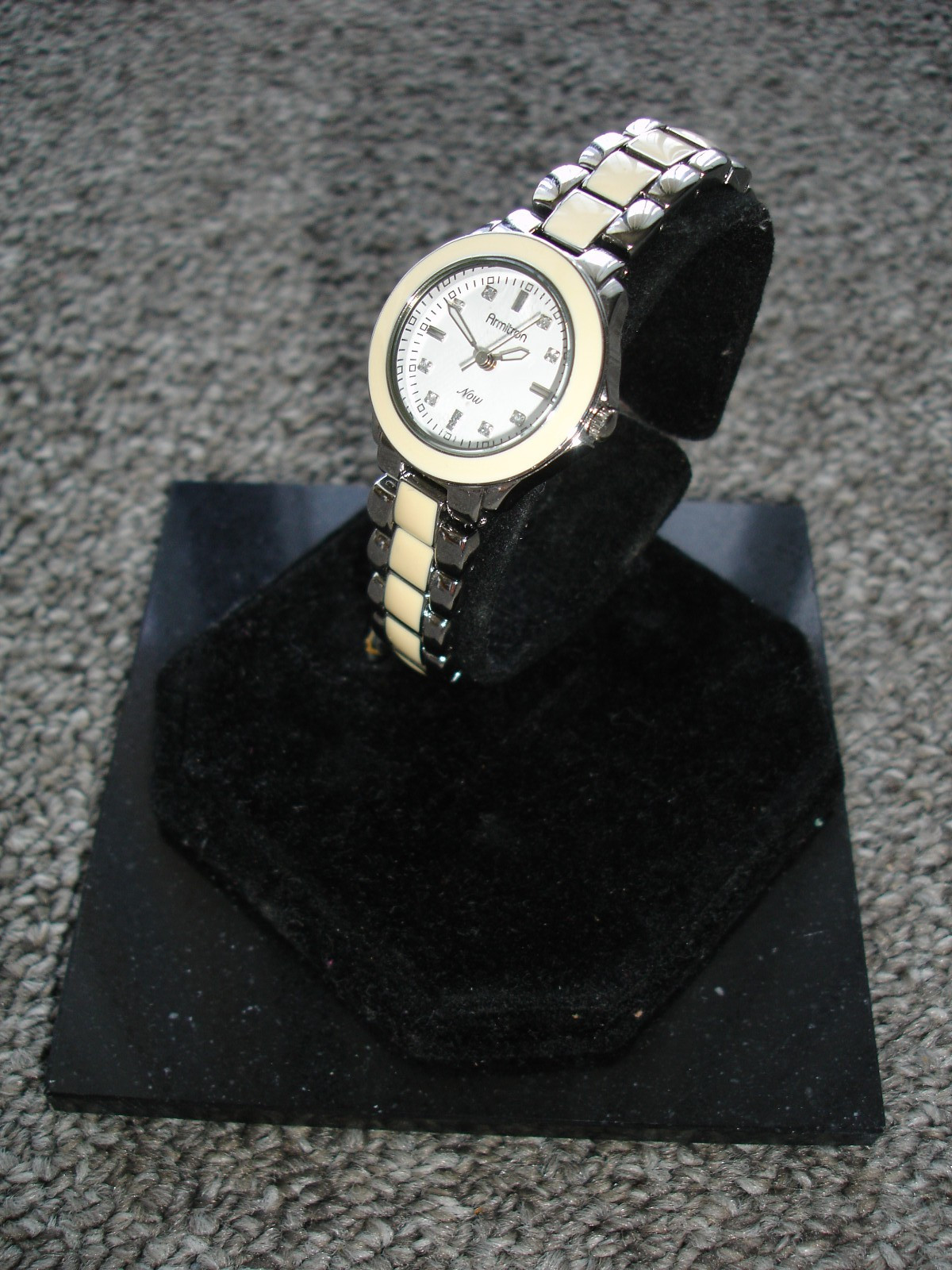 Pre-owned, women’s cream/silver Armitron Now watch ( Y121E/3); box, new battery