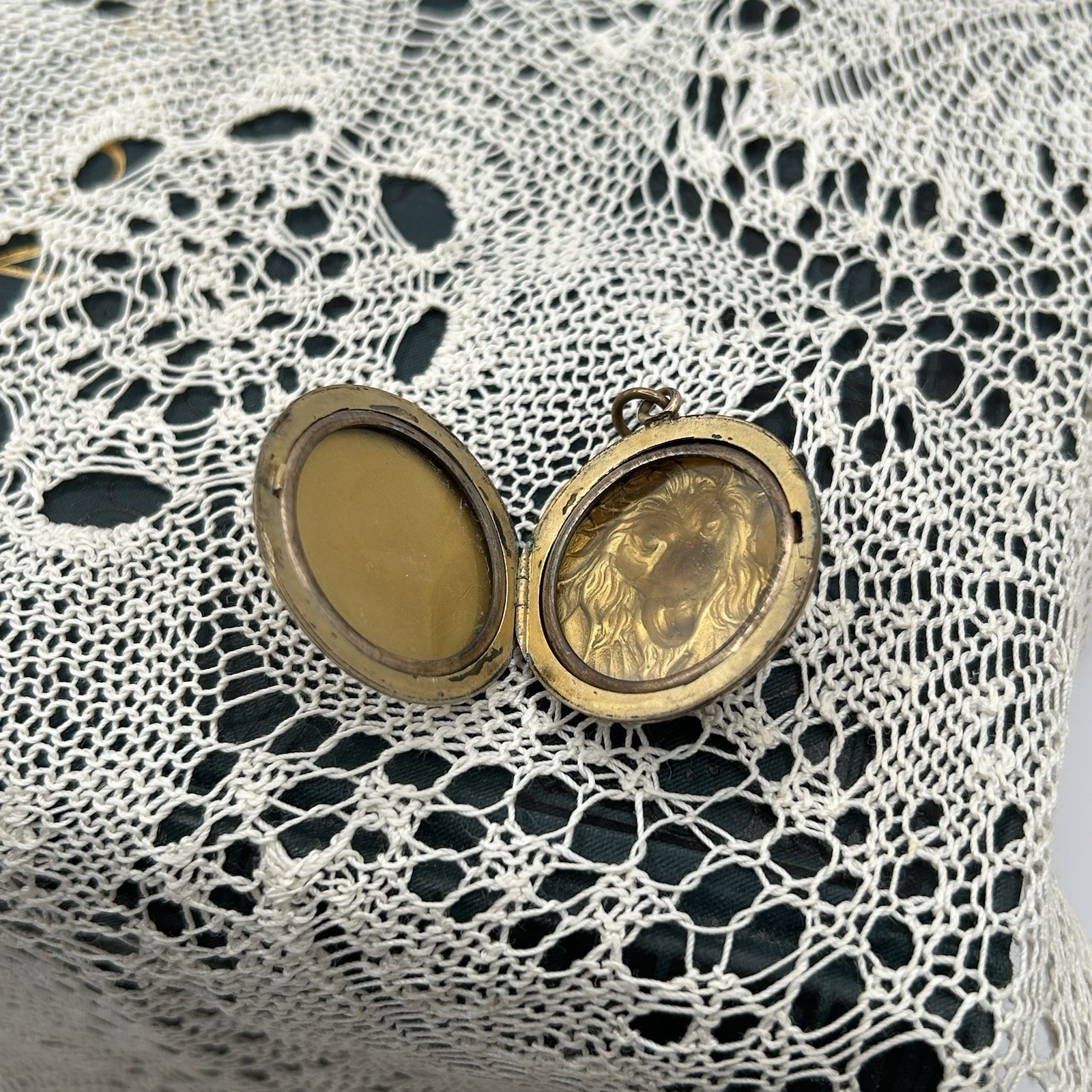 Victorian Gold Filled Lions Head Repousse Locket