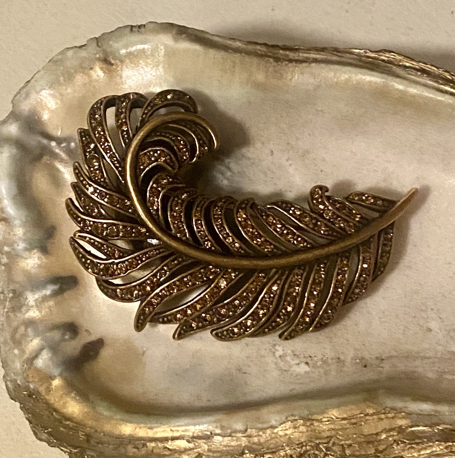 Vintage Gold Feather Shaped Brooch Pin Topaz Rhinestones 2.5”