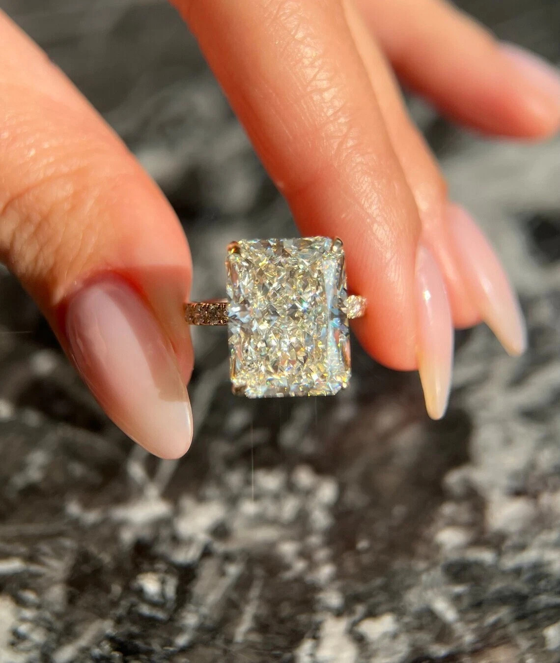IGI Certified 14k Yellow Gold Diamond Ring 5.30 Ct Radiant Cut Lab Grown VVS E F