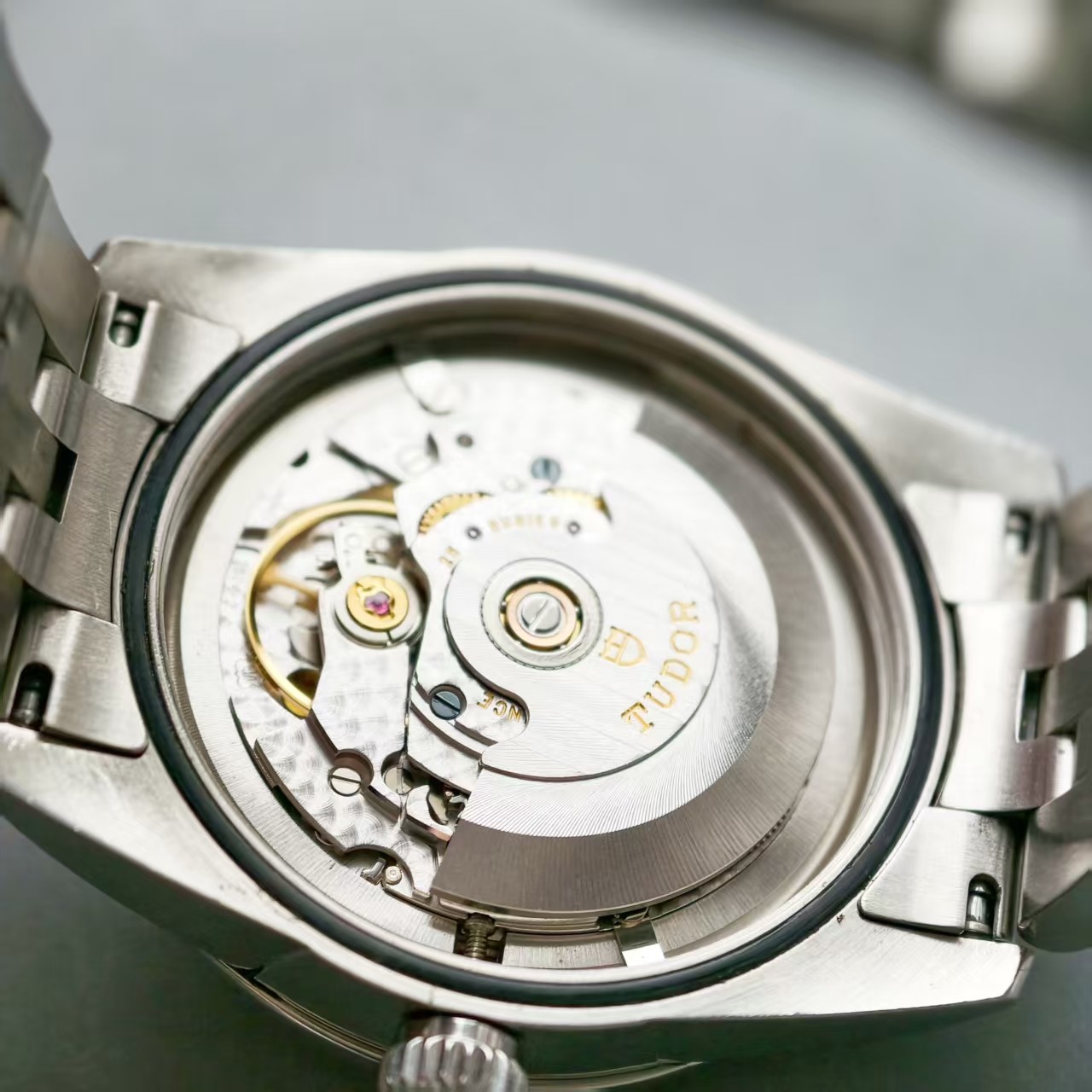 Tudor Sliver Scale Dial Glamour M55000-0005 Men’s Watch Automatic 36mm Date