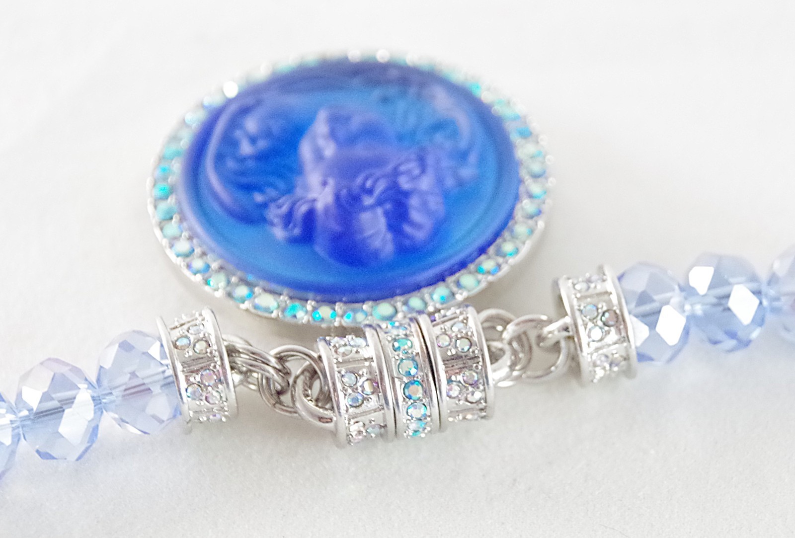KIRKS FOLLY MAGNETIC CRYSTAL RHINESTONE BLUE ANGEL GODDESS SILVER TONE NECKLACE