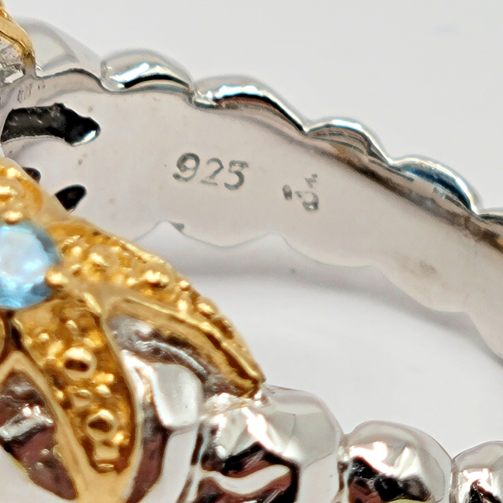 Victoria Wieck 18k Sterling Silver Swiss Blue Topaz Starfish Ring – Size 6