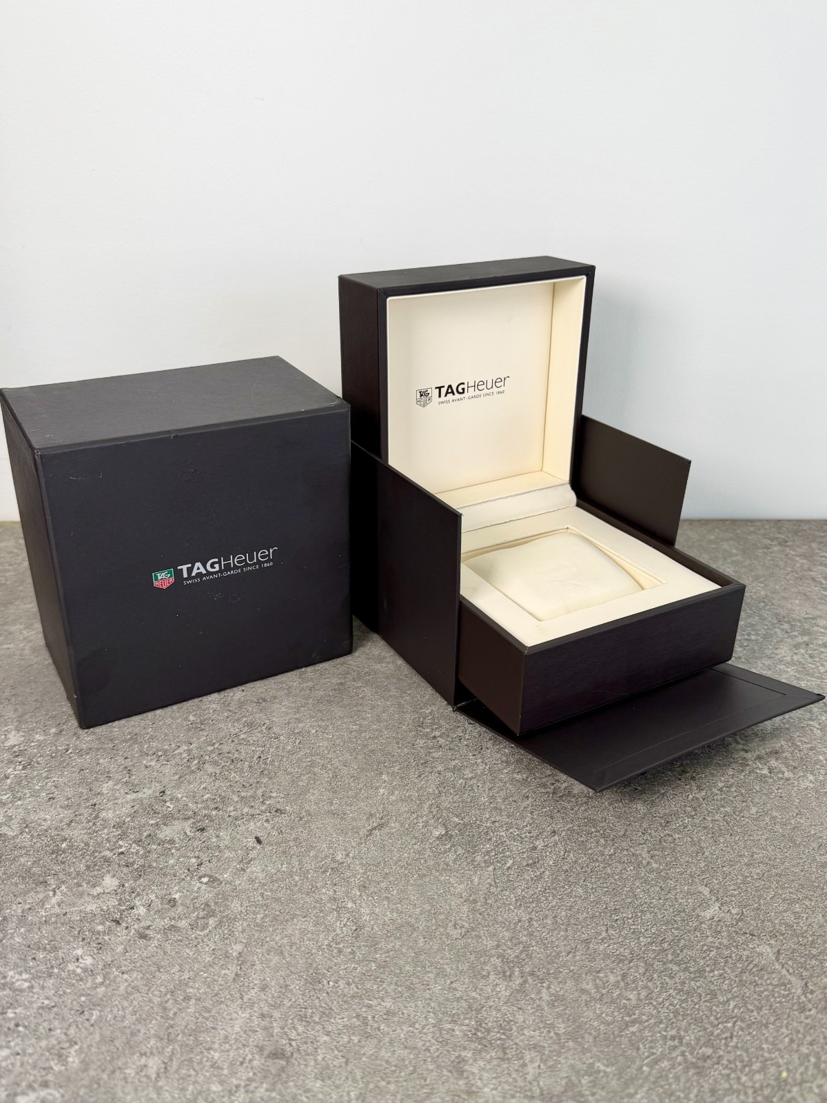 TAG Heuer Monaco Calibre 6 Serviced & Refinished WW2110 Box Papers Men’s Watch