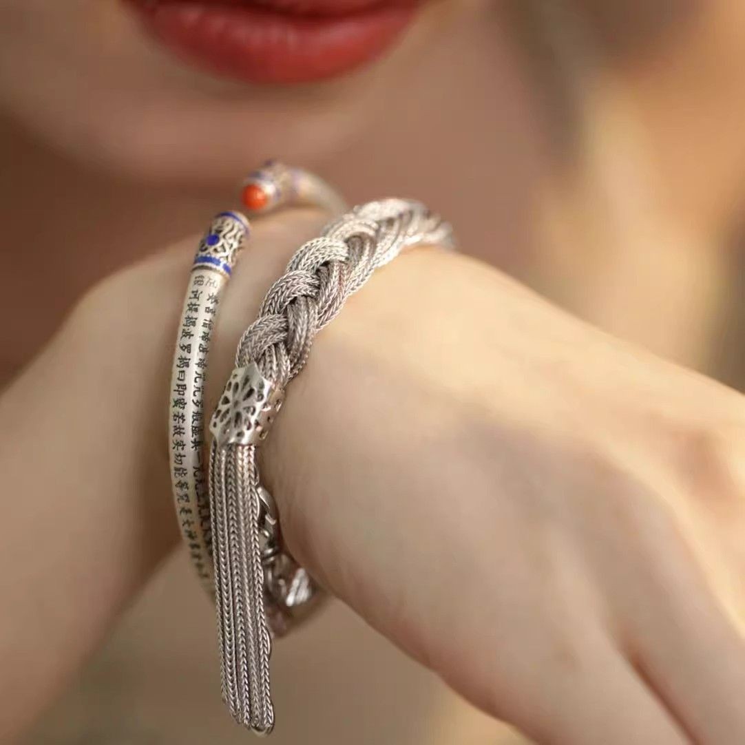 Retro Chinese Style Braided Tassel Bracelet Handmade Twist Braid Wristband